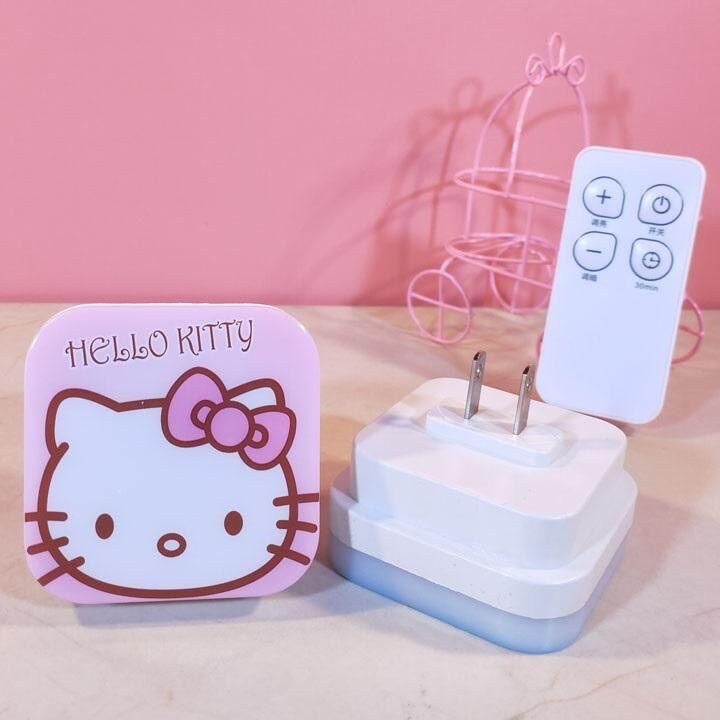 Đèn ngủ có điều khiển từ xa remote Hello Kitty - Doremon Doraemon