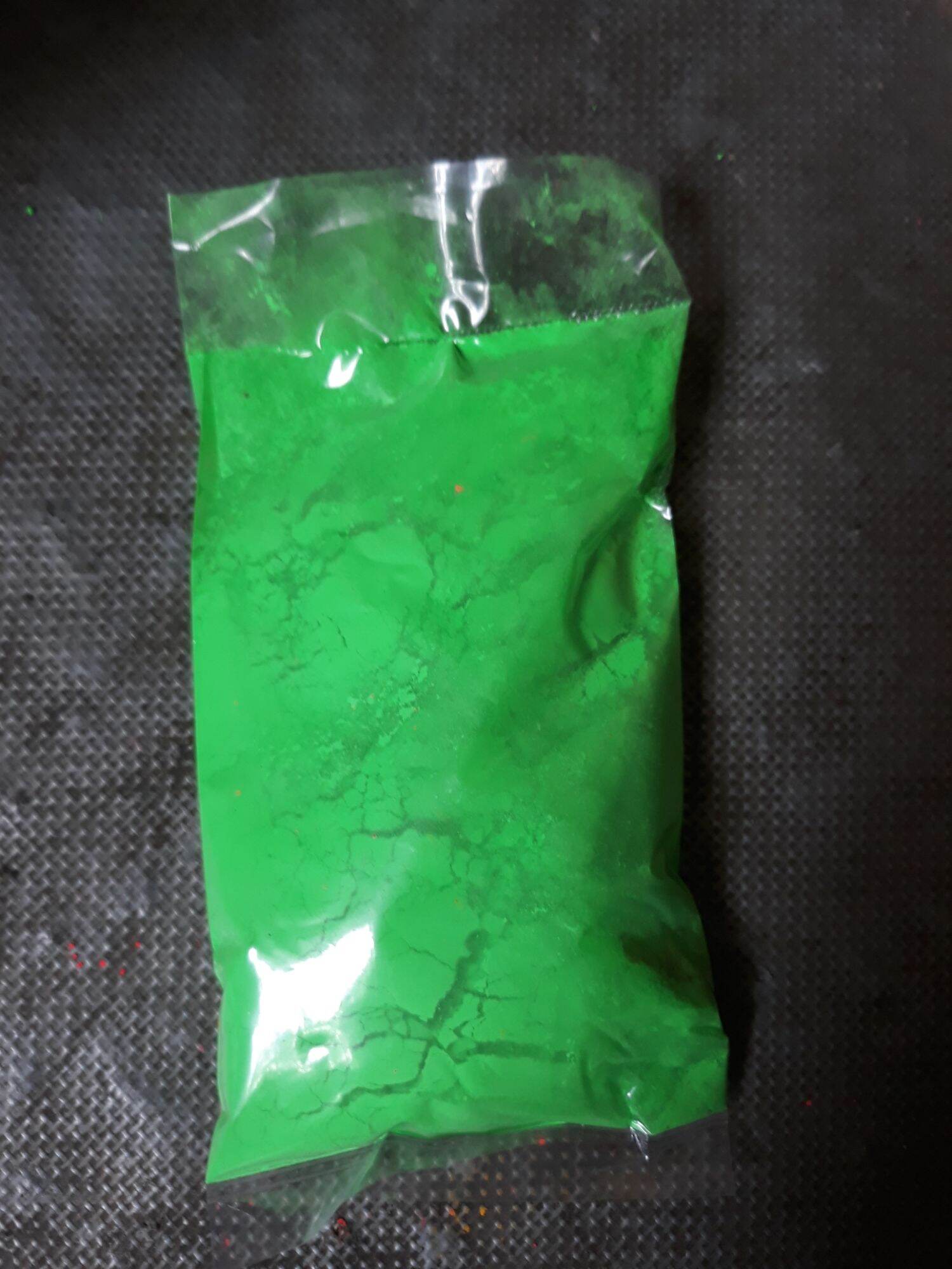 Bột màu mỹ thuật, bột màu xây dựng