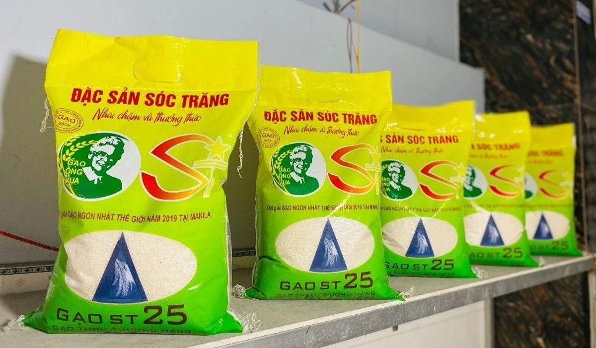 Gạo ST25 đặc sản Sóc Trăng - hạt thơm ngon đậm đà - đóng gói 5kg.