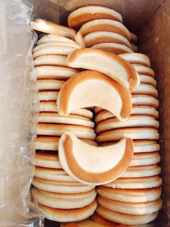 Bánh Liềm Sữa
