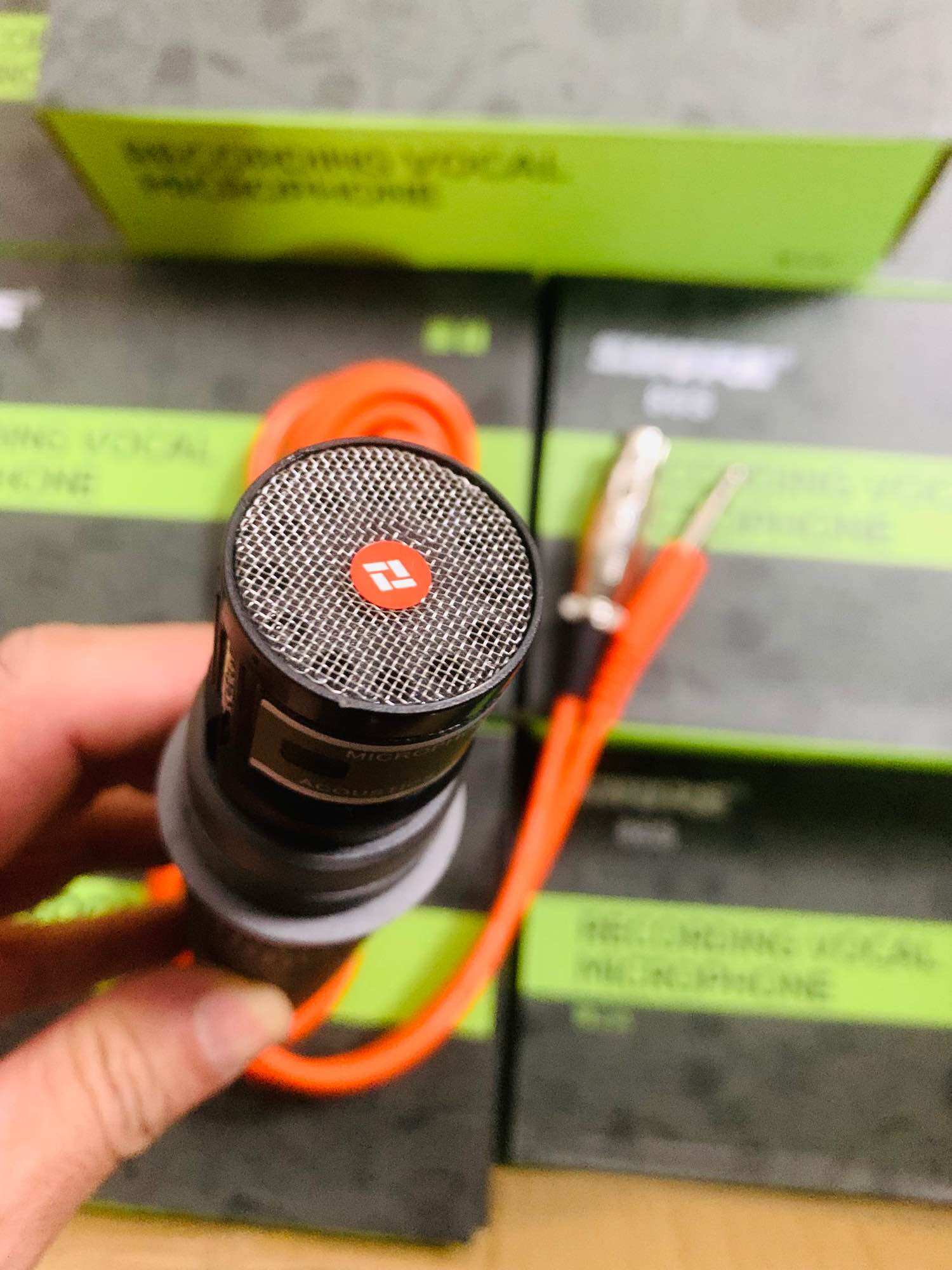 Mic shure 86 s mic cao cấp chống hú, hát nhẹ