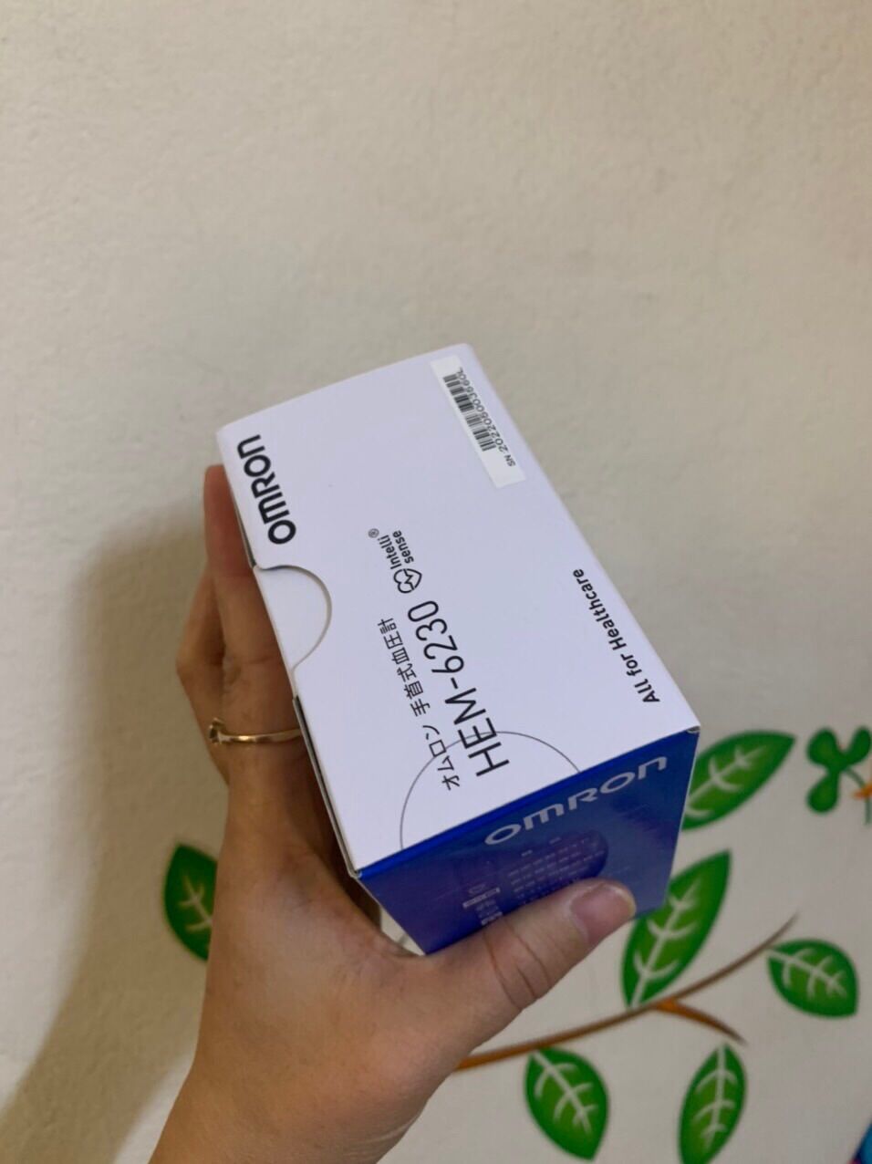 Máy đo huyết áp Omron HEM- 6230