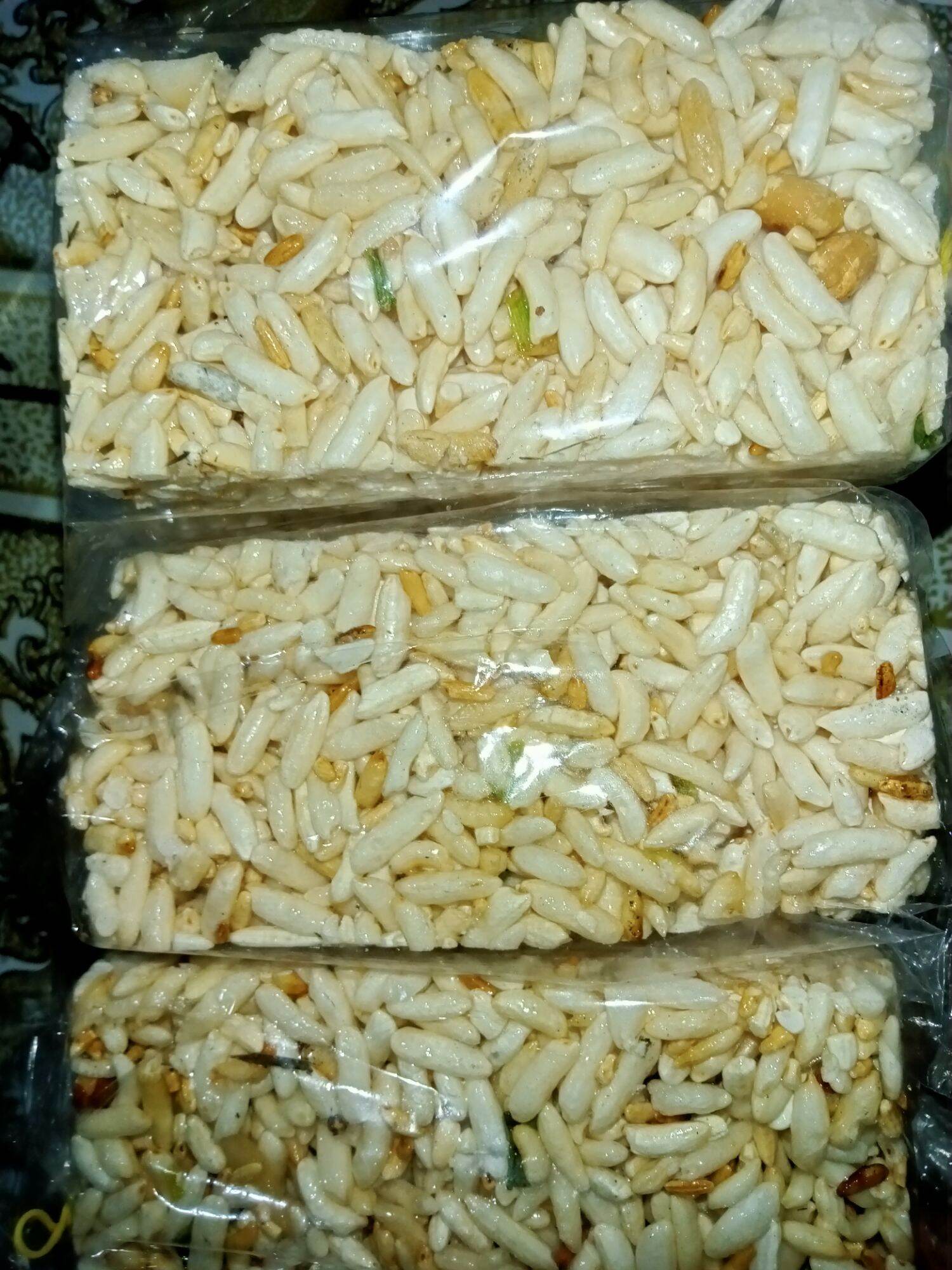 Cốm gạo 1 bịt i hình