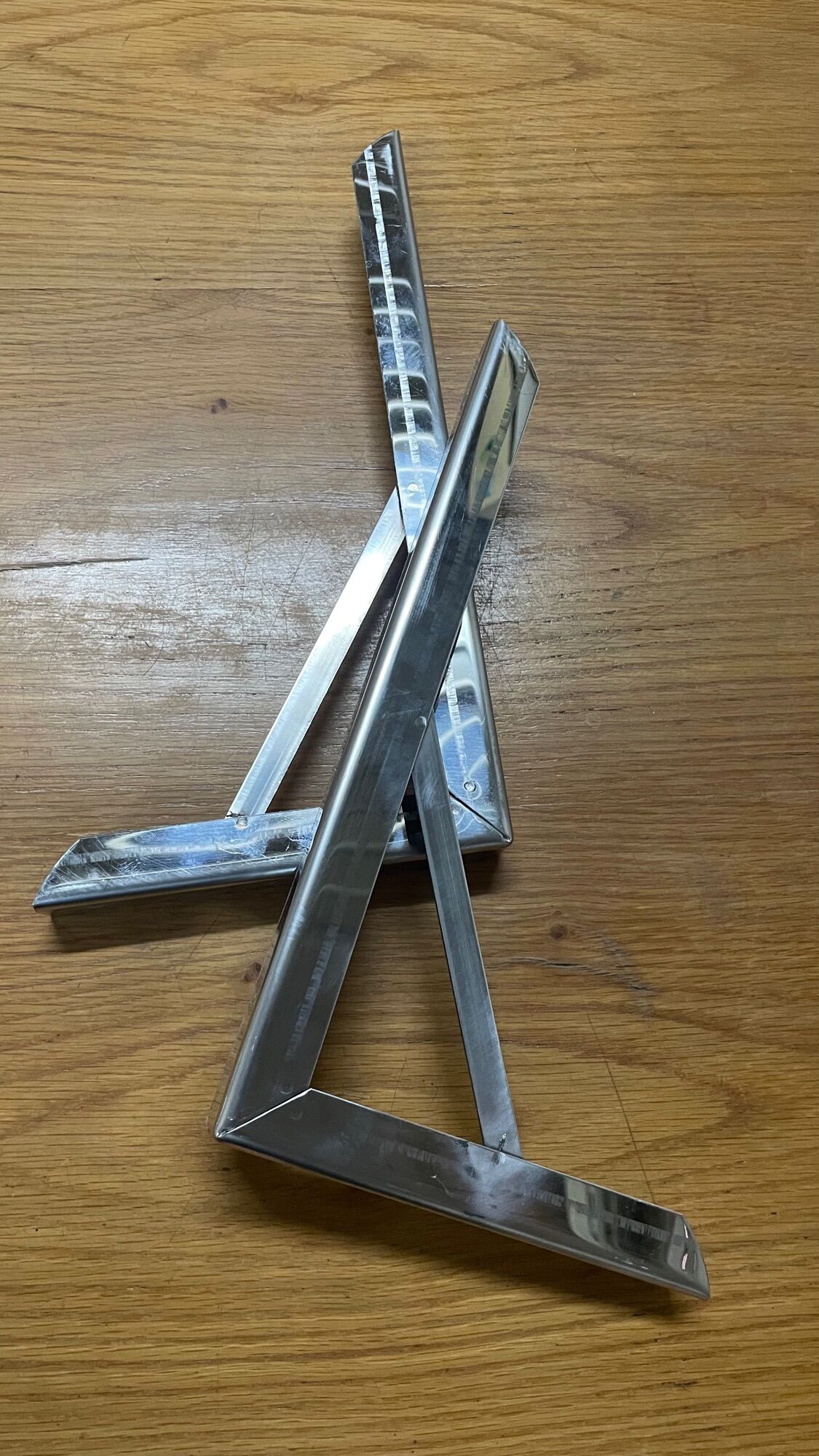 Cặp, ke inox V, e ke, giá đỡ siêu tiện