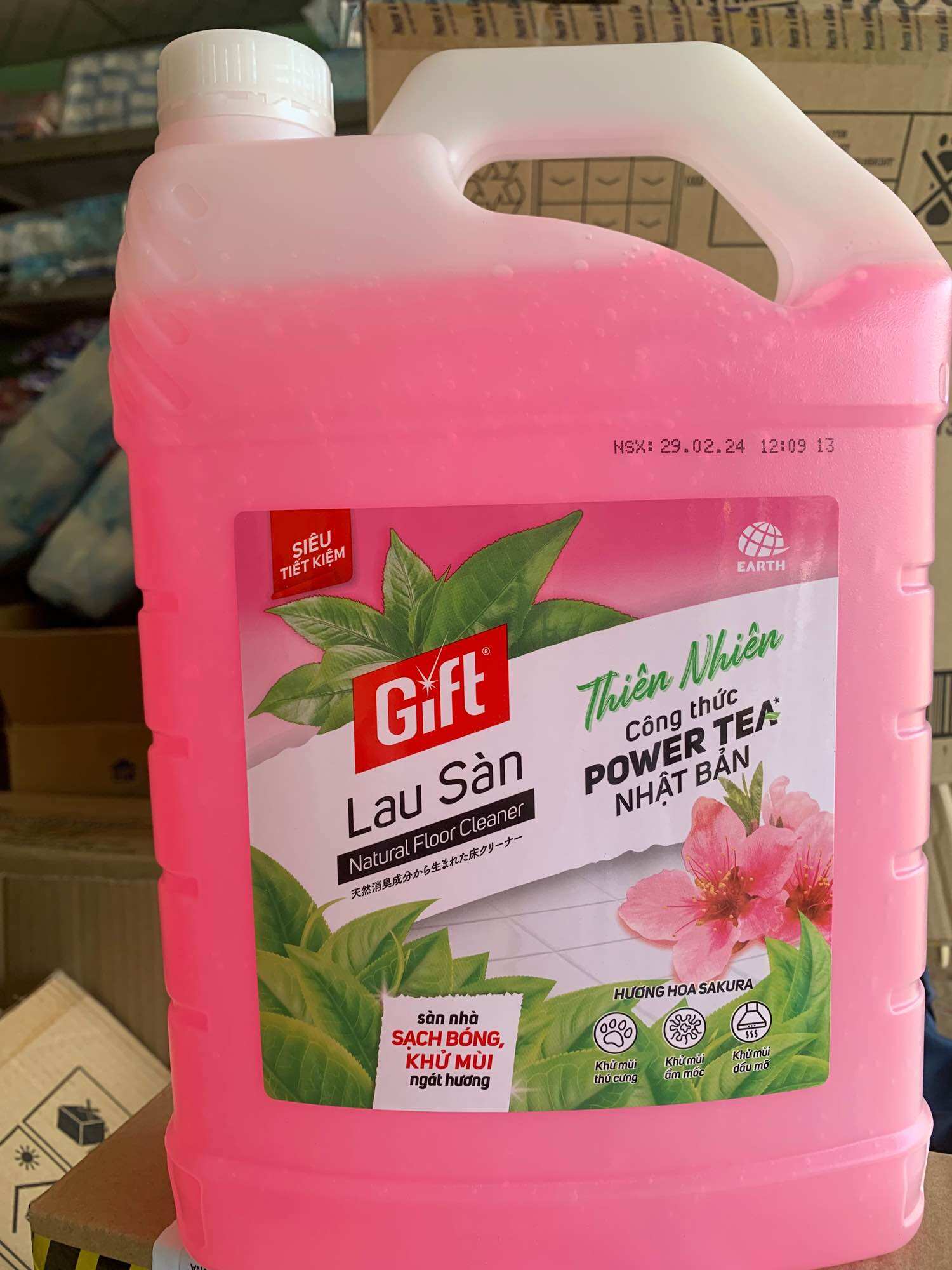 Nước lau sàn Gift hương hoa Sakura can 3,8kg