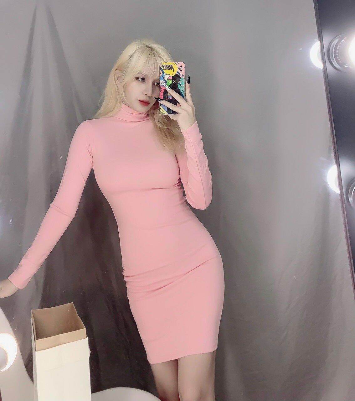 ĐẦM THUN BODY CỔ LỌ TAY DÀI
