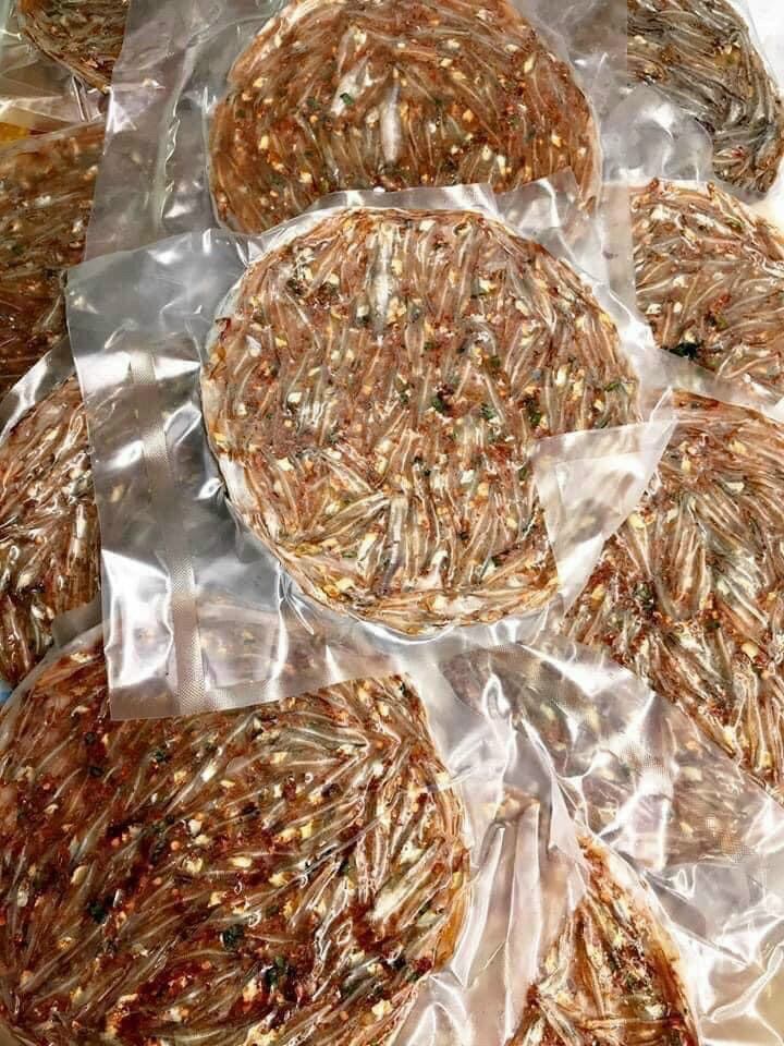 Bánh tráng cá cơm 500g