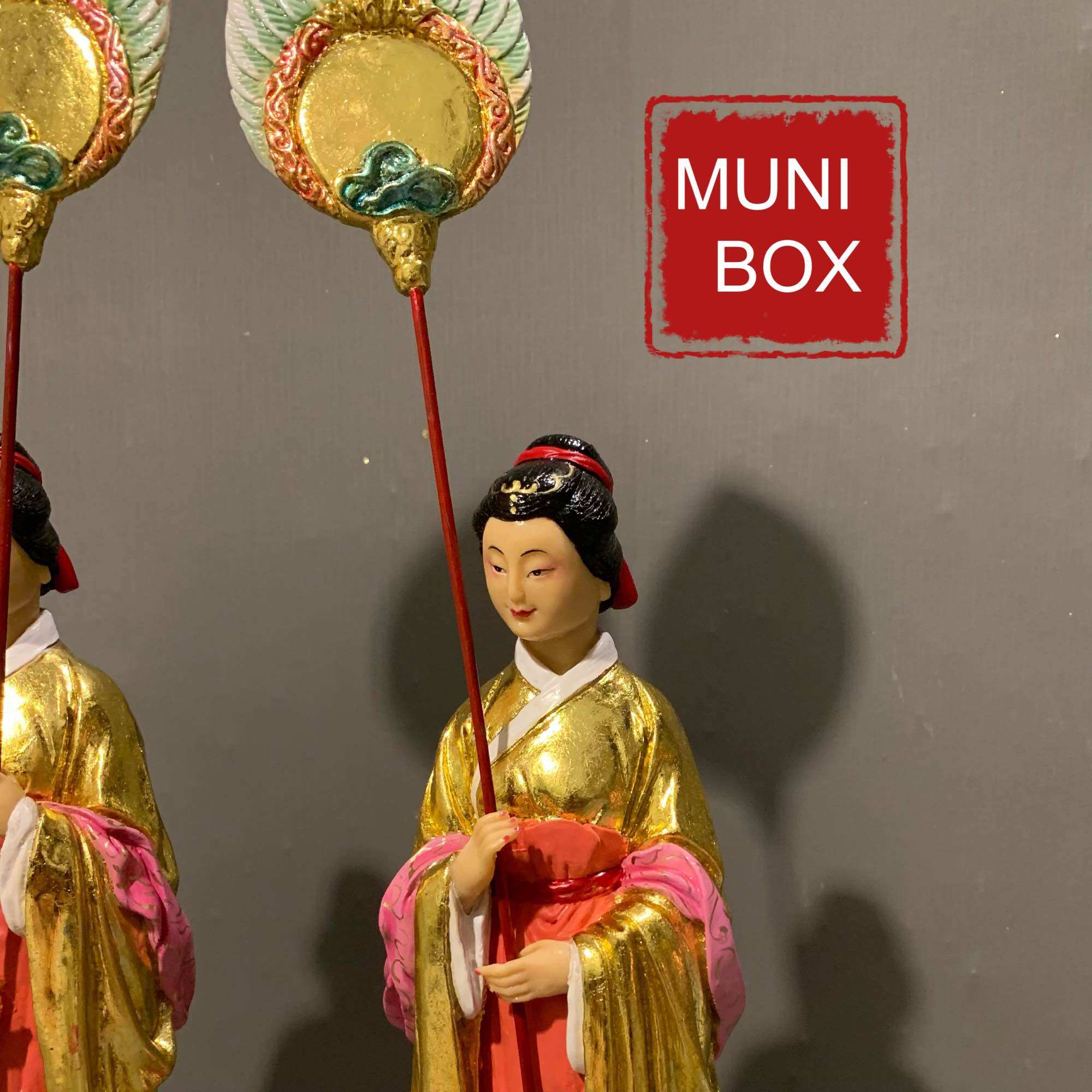 Bộ tượng hầu Thánh Mẫu 31cm