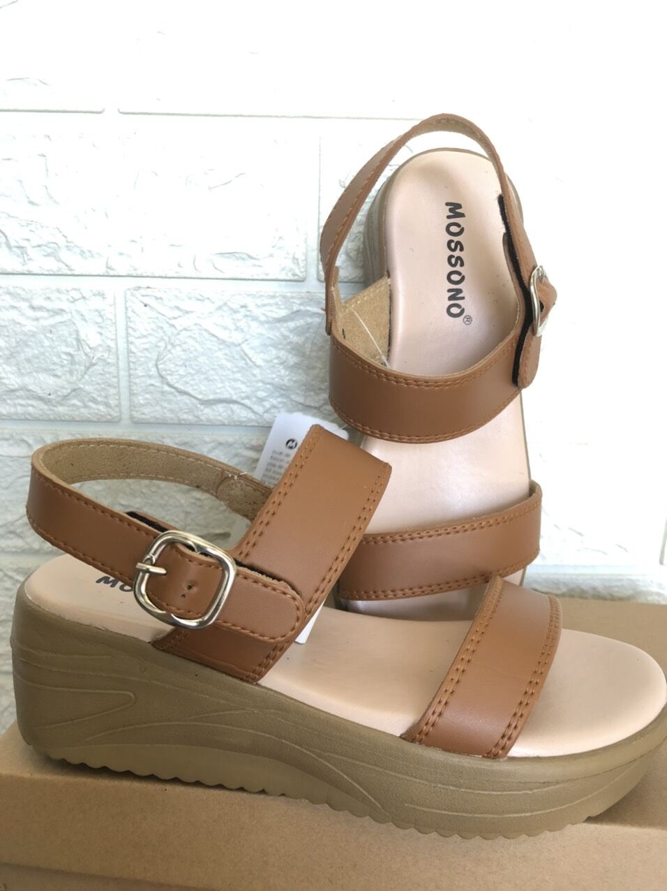 GIÀY SANDAL NỮ MOSSONO THÁI LAN