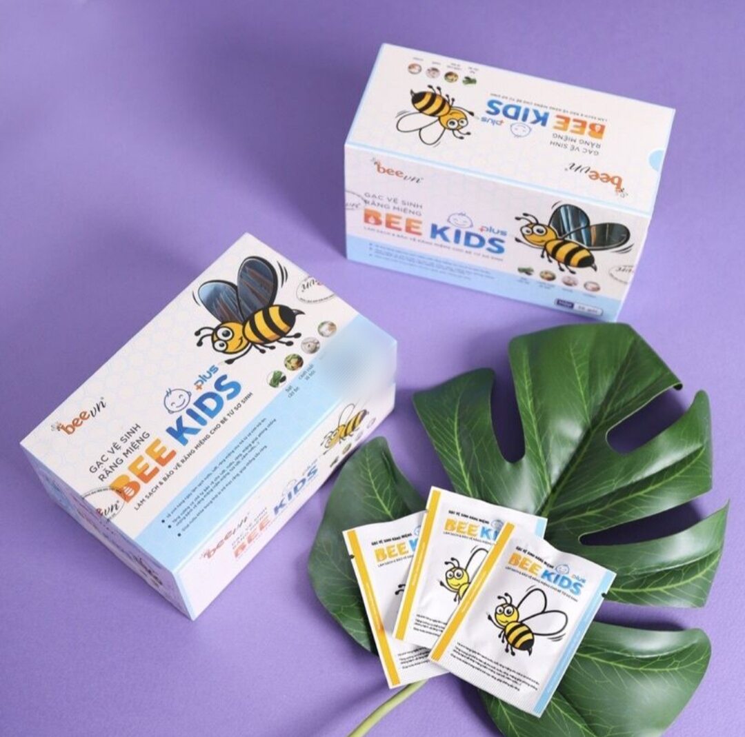 Gạc Rơ Lưỡi Bee Kids (hộp 30 chiếc siêu tiết kiệm)