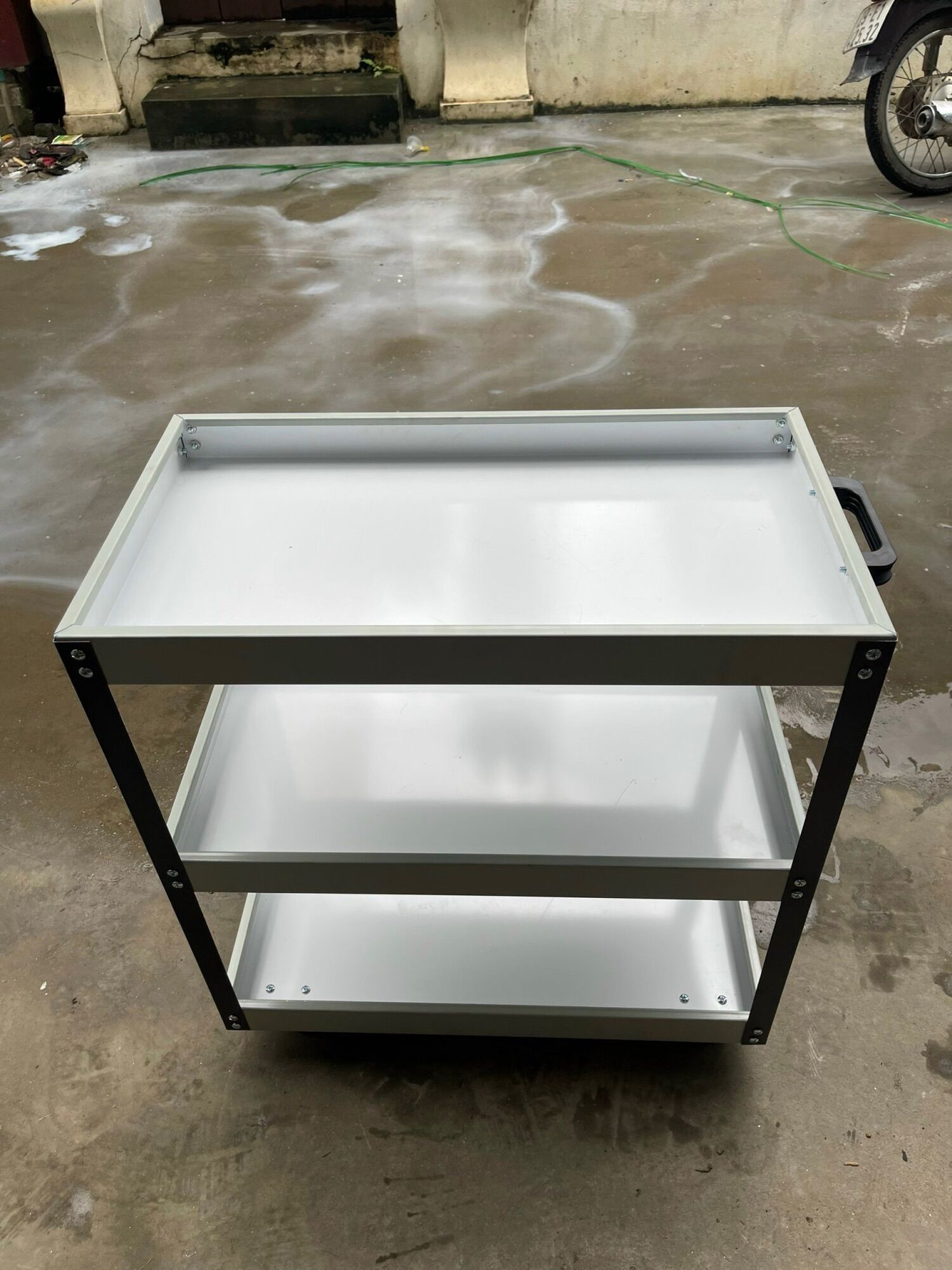 Xe Đẩy dụng cụ đồ nghề 3 tầng giá rẻ