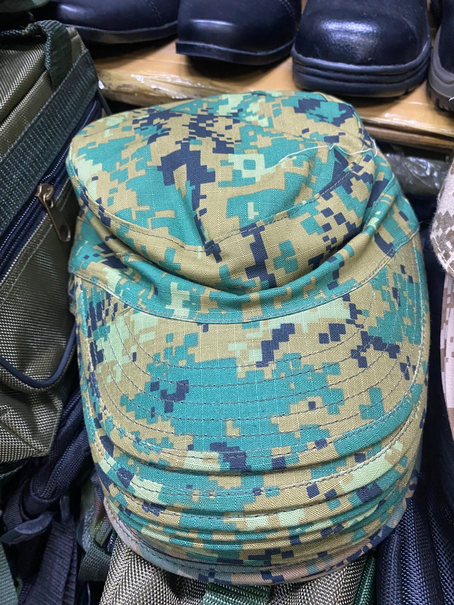 Nón nam