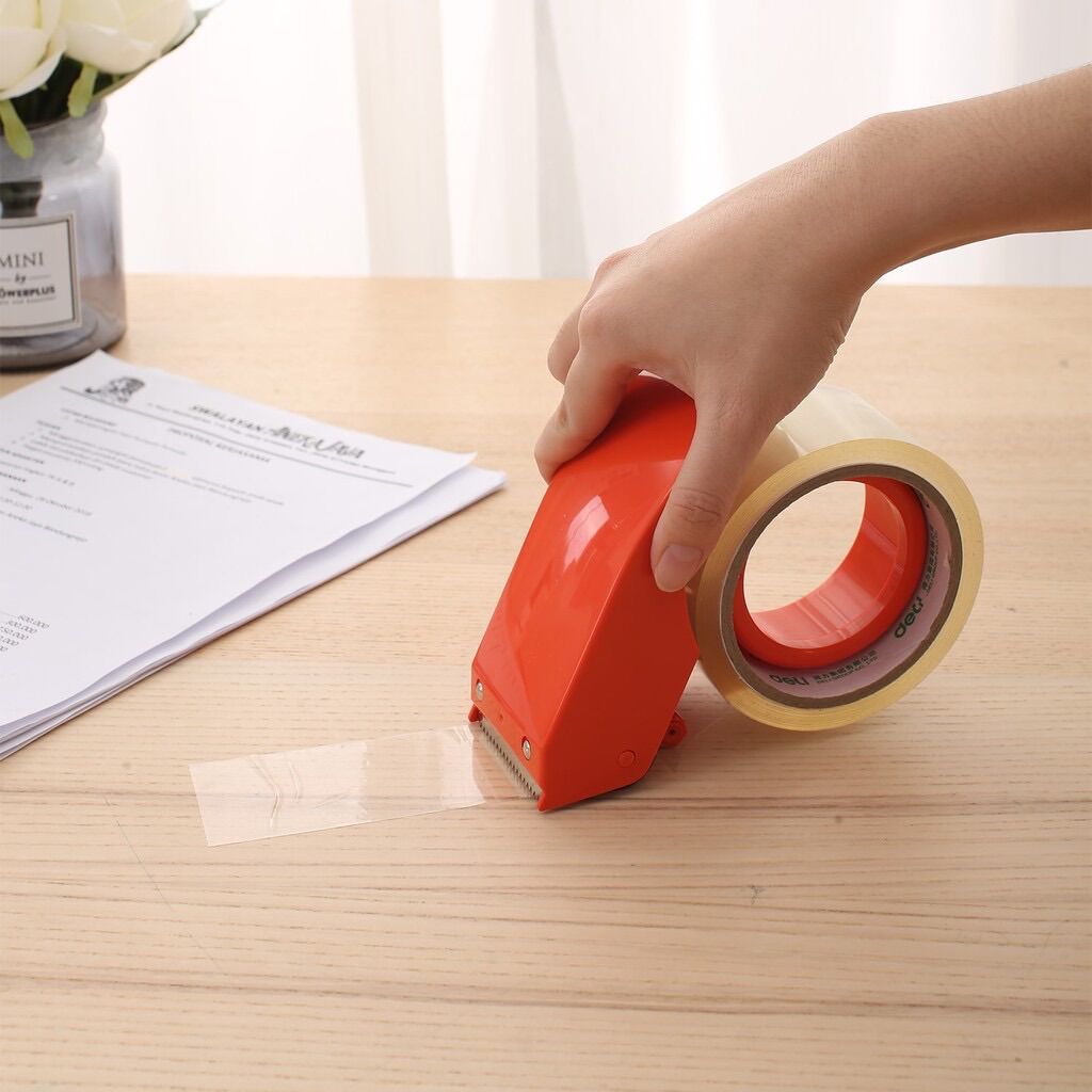 Cắt băng dính cầm tay Deli 801