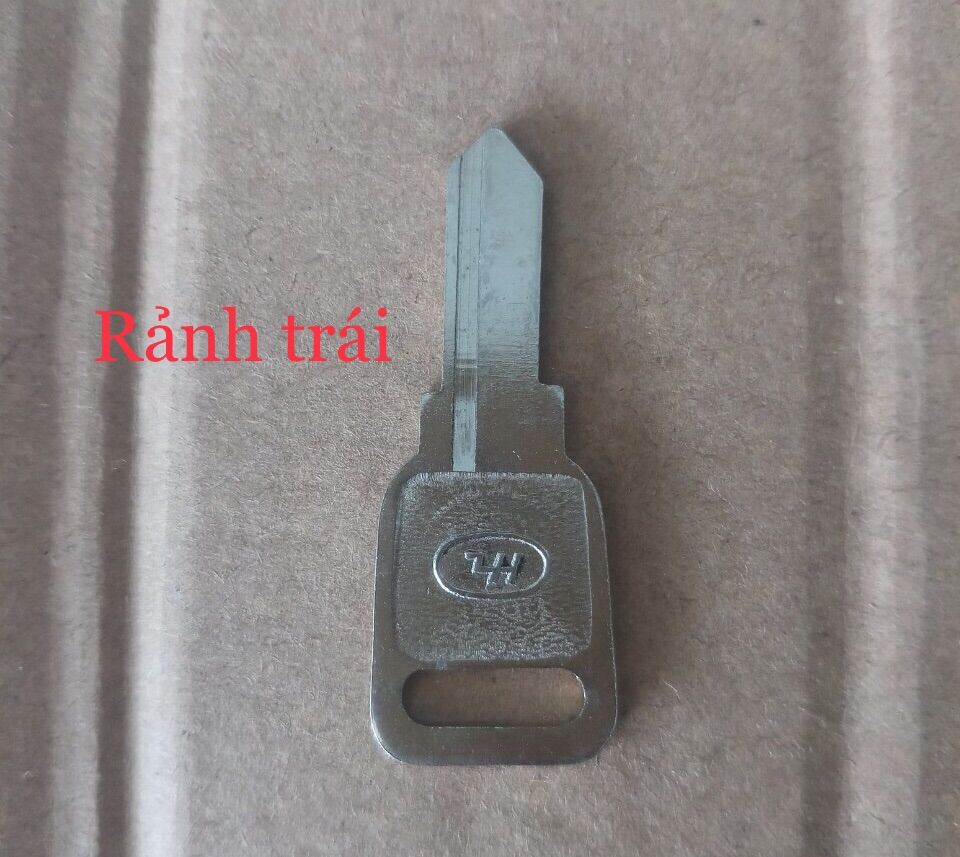 Chìa khoá xe 67