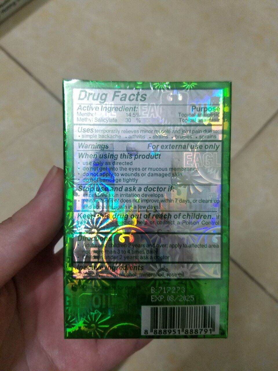 Dầu gió xanh con ó 2 nắp lố 12chai