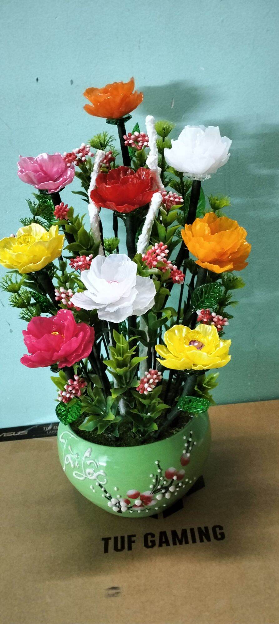 Chậu hoa hồng pha lê (size 33->35cm)