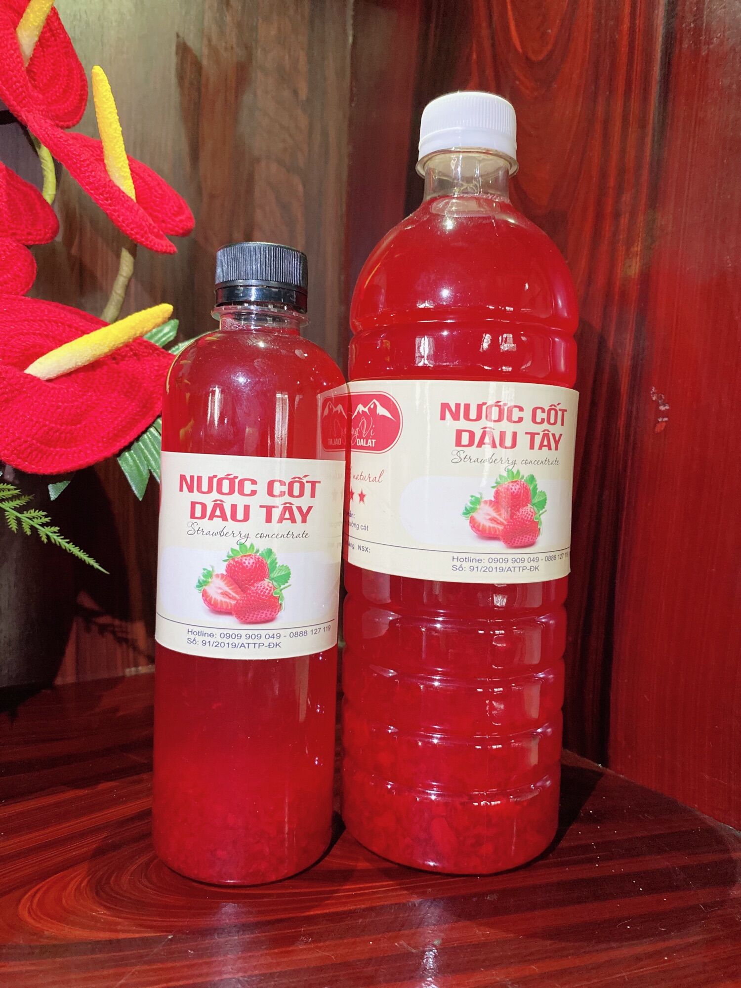 1 Lít nước cốt dâu tây nguyên chất - Đặc sản Đà Lạt