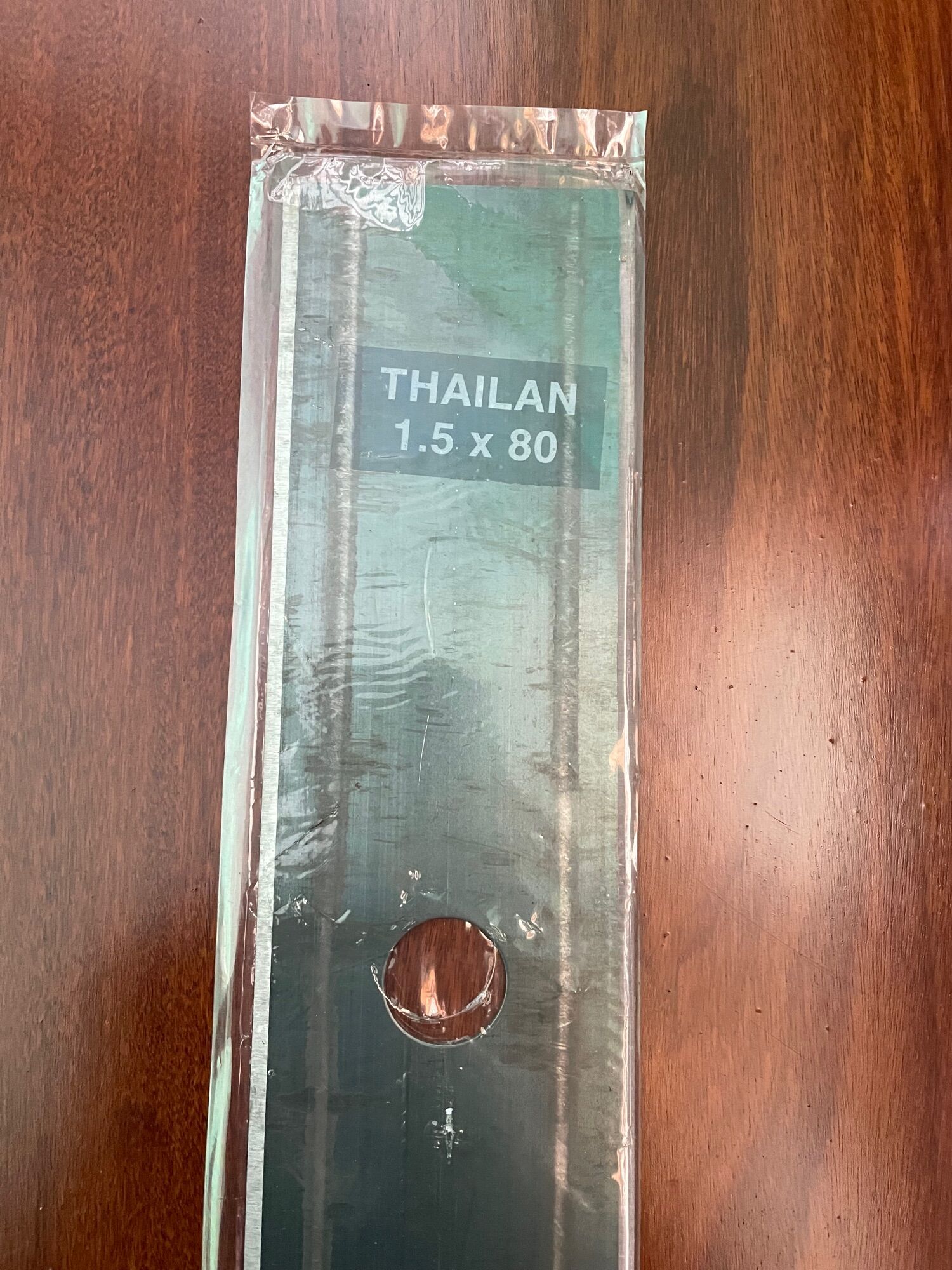 Dao cắt cỏ Thái Lan