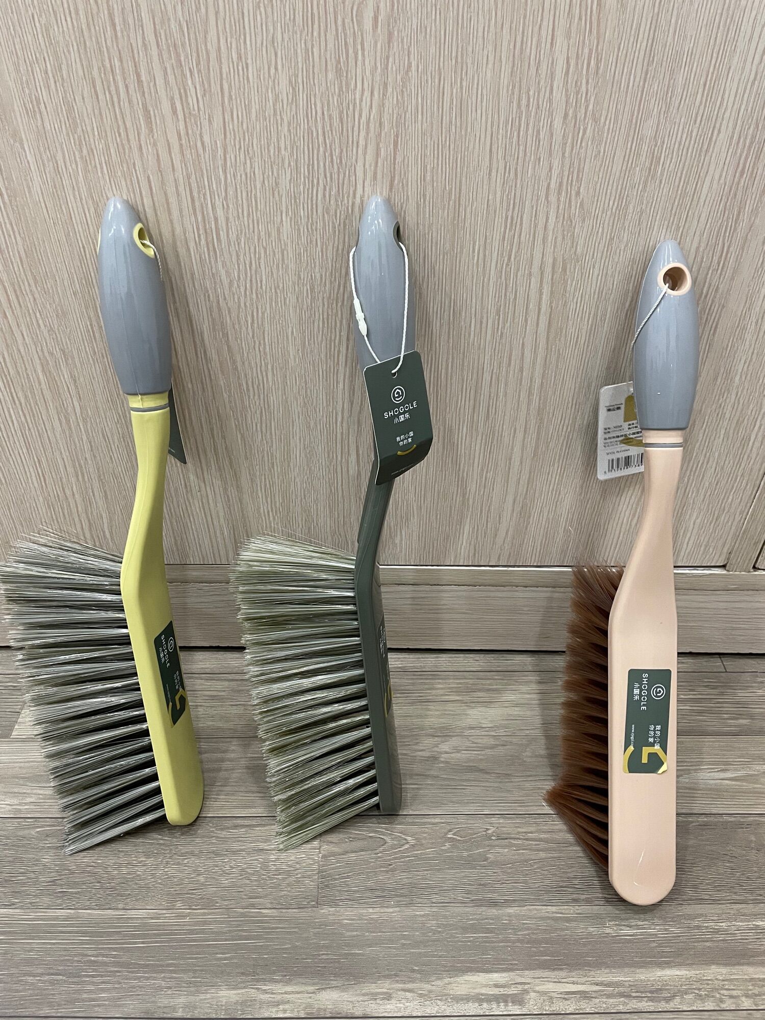 Bàn chải vệ sinh bàn bida nhập khẩu : 55k/cái