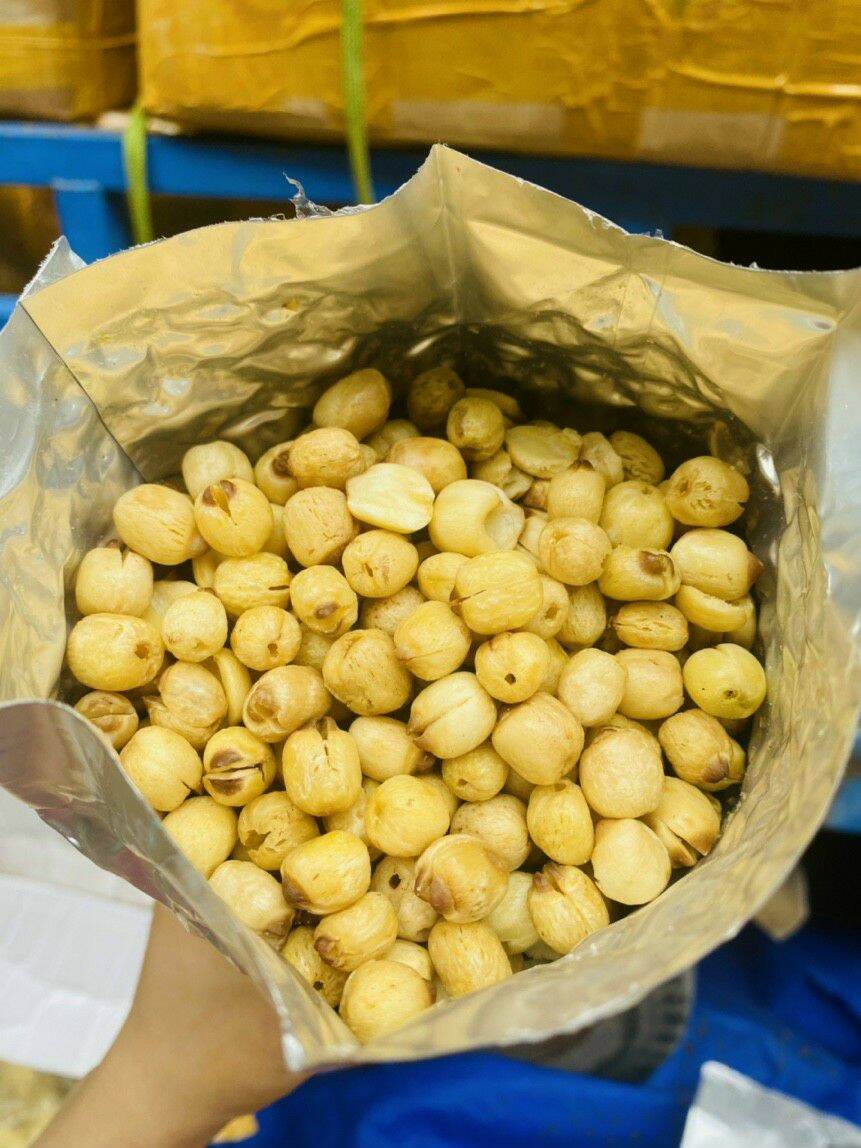 Hạt Sen Huế sấy mộc loại đặc biệt giữ nguyên độ thơm bùi của hạt sen Huế rất ngon hủ 250gr chuẩn hàng huế
