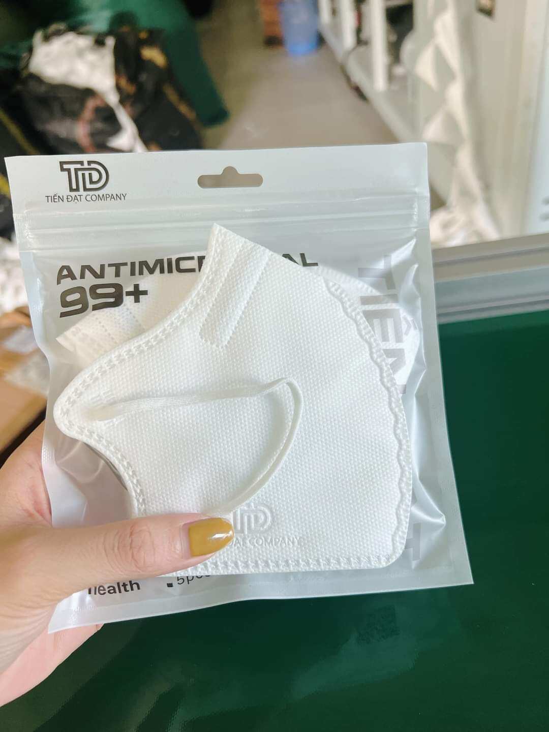 Bán sỉ thùng 200 chiếc Khẩu trang 6D Mask N99 Tiến Đạt 5 lớp kháng khuẩn