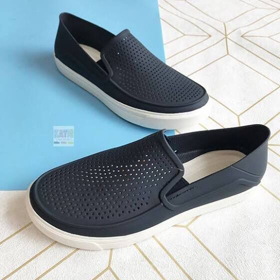 Crocs roka sale 370k