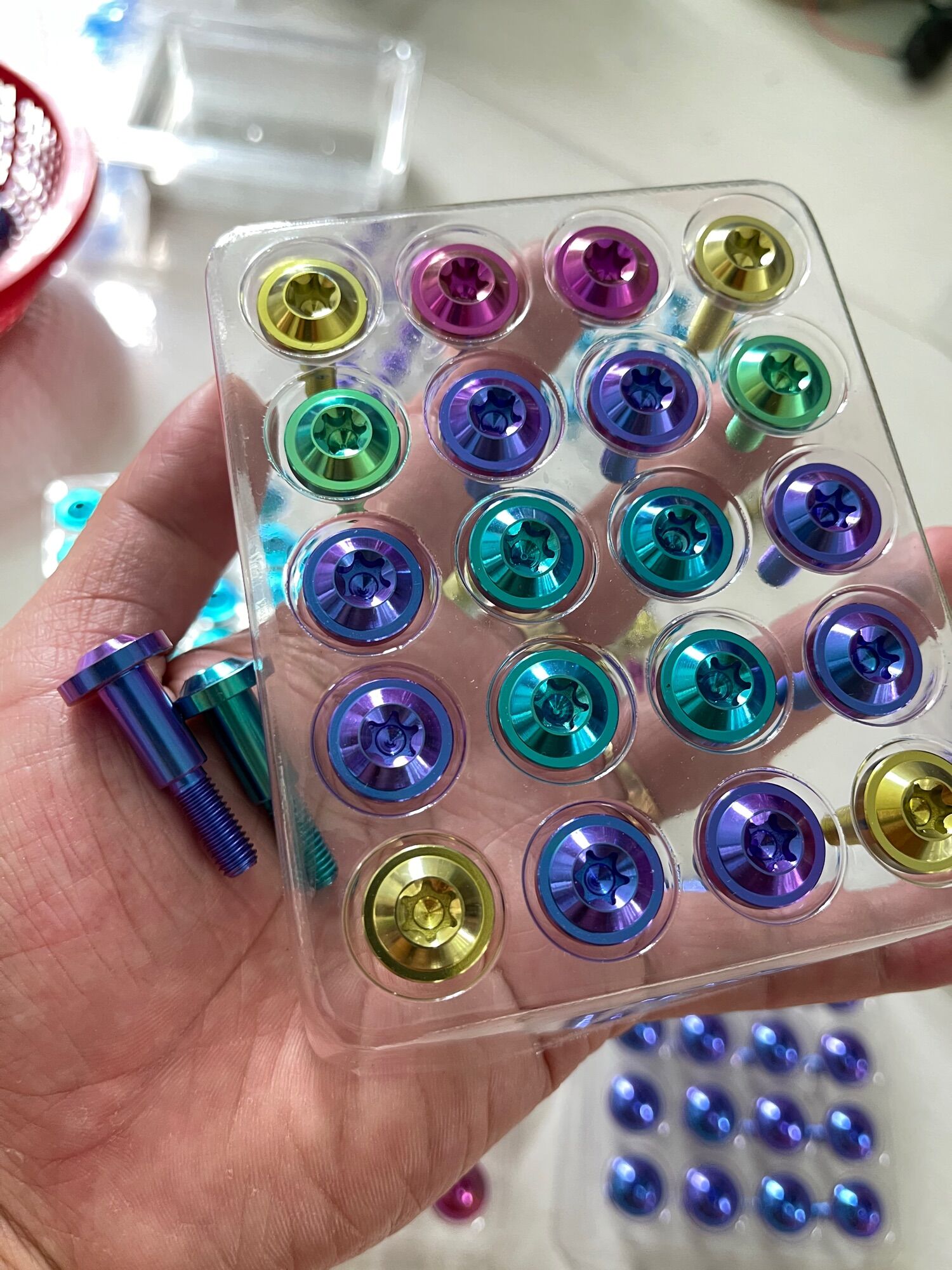 ốc tay thắng zin gr5 6li32