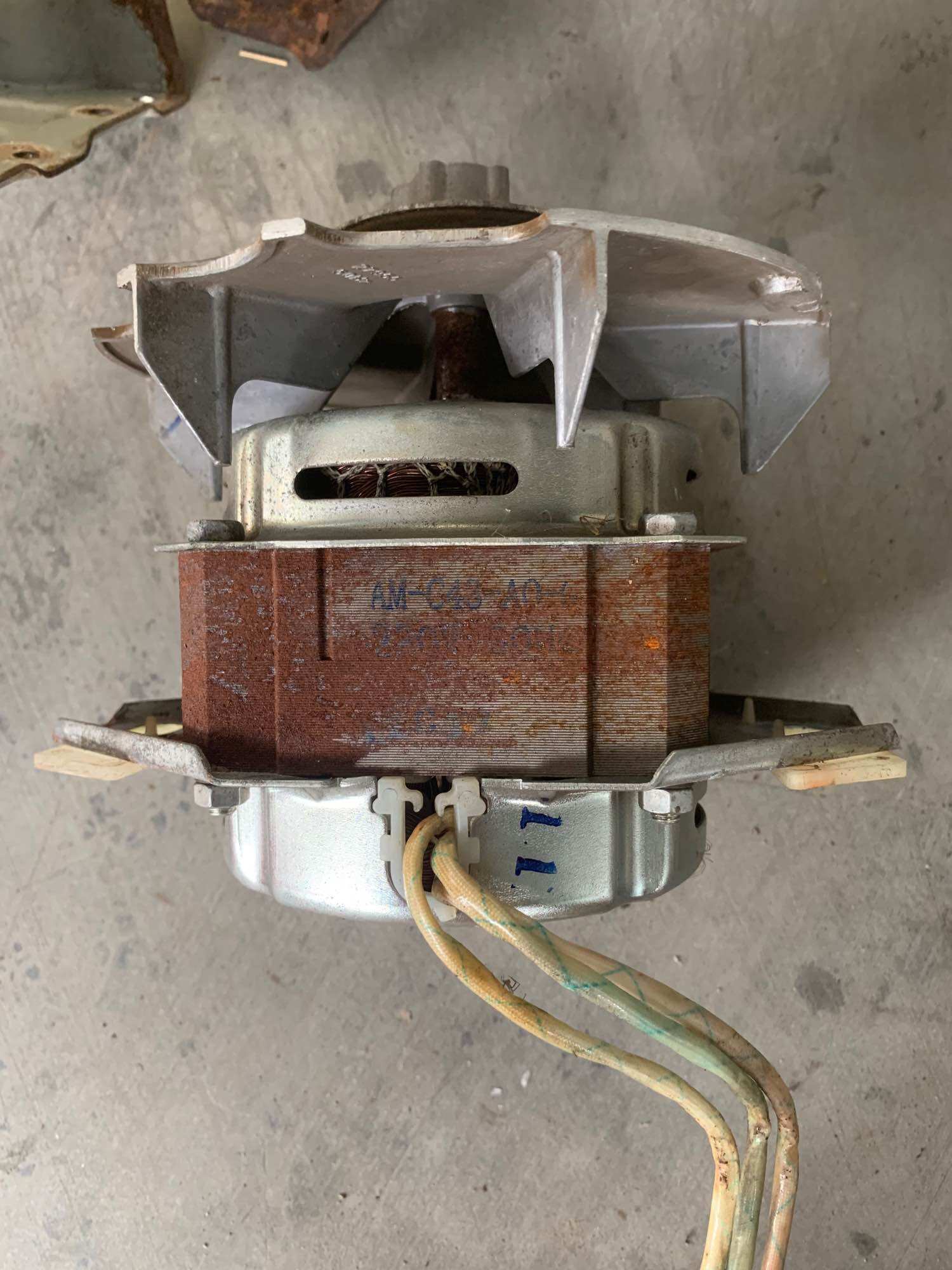 Motor máy giặt Aqua 8,5kg tháo máy