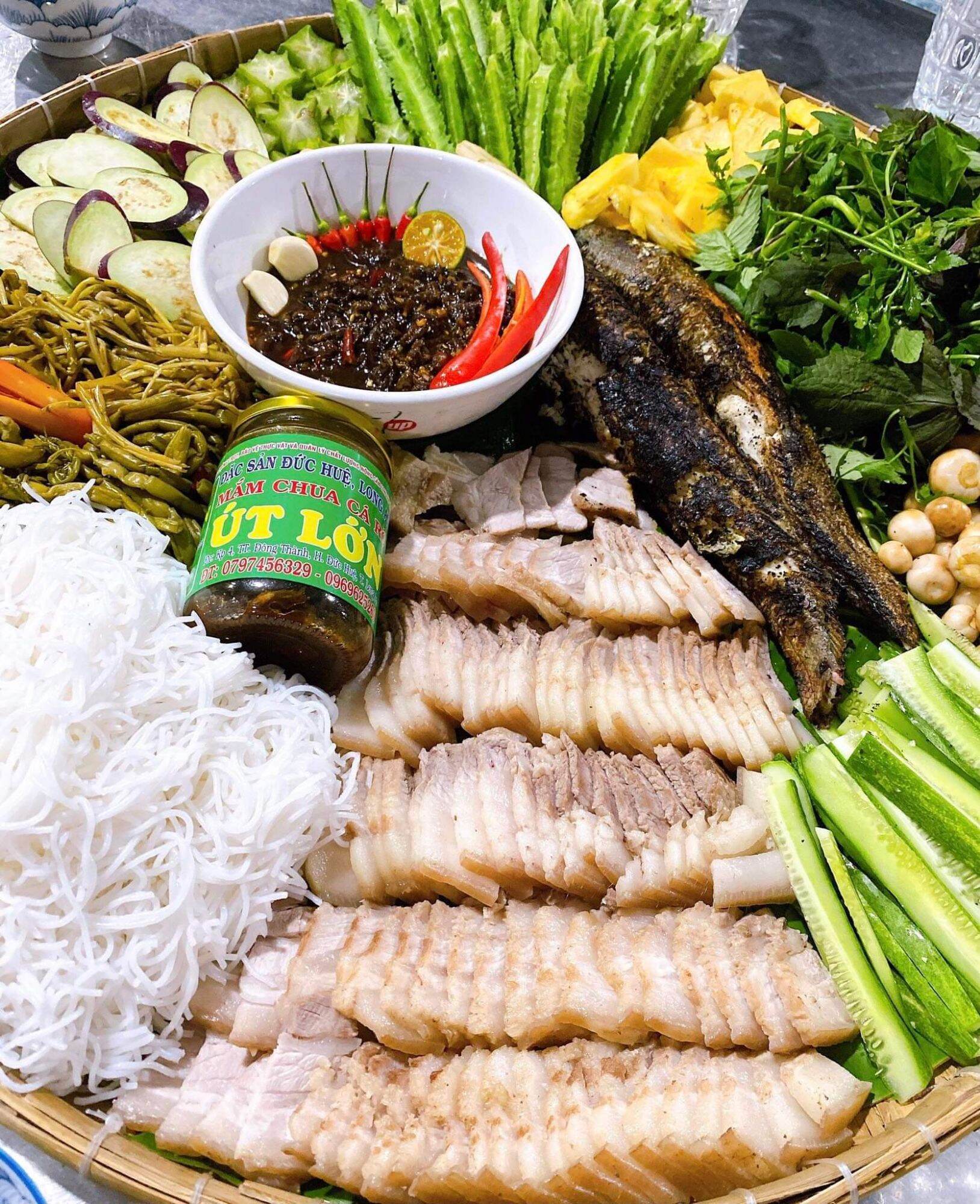 Mắm chua cá Rô Bí
