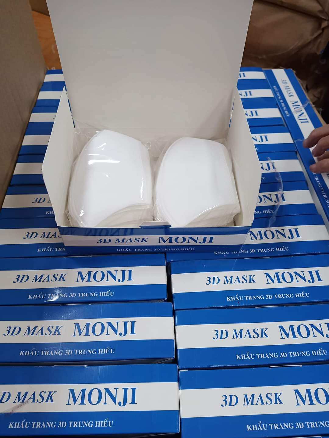 Hộp 50 cái khẩu trang 3D mask monji