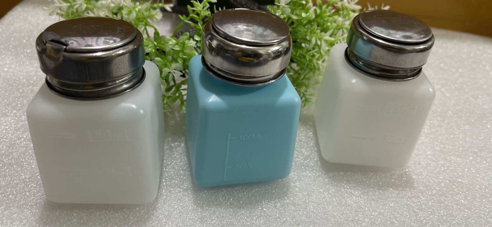 Bình đựng xăng thơm,chất lỏng có bơm dành cho thợ kỹ thuật 180ml