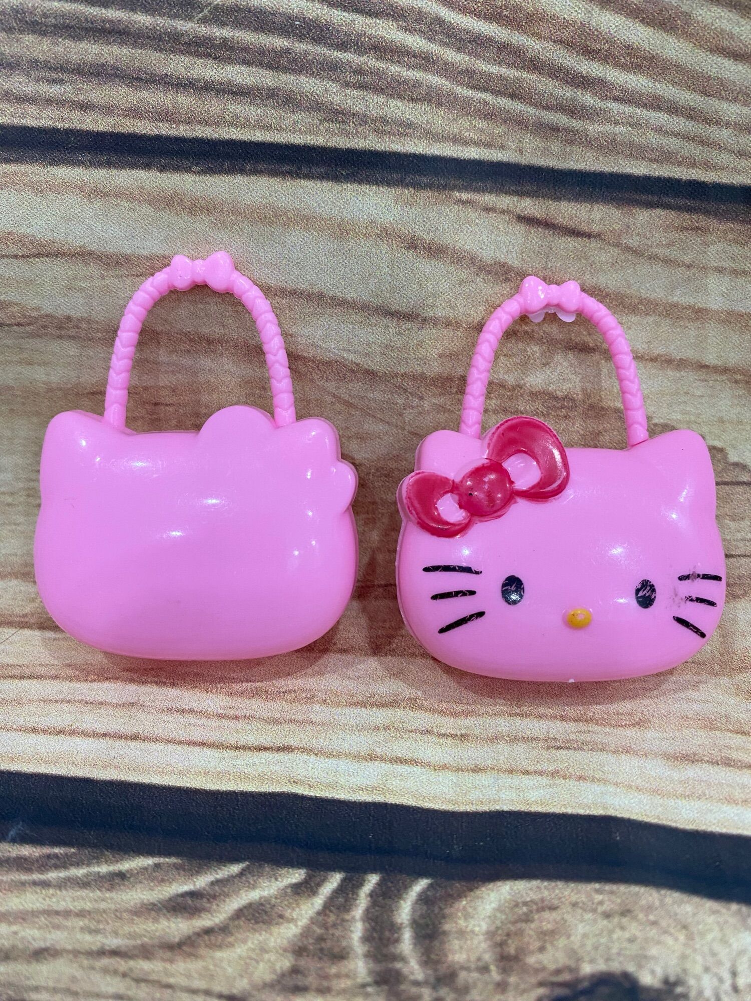 [HCM]Túi xách Kitty cho búp bê (tuỳ chọn trắng hoặc hồng)