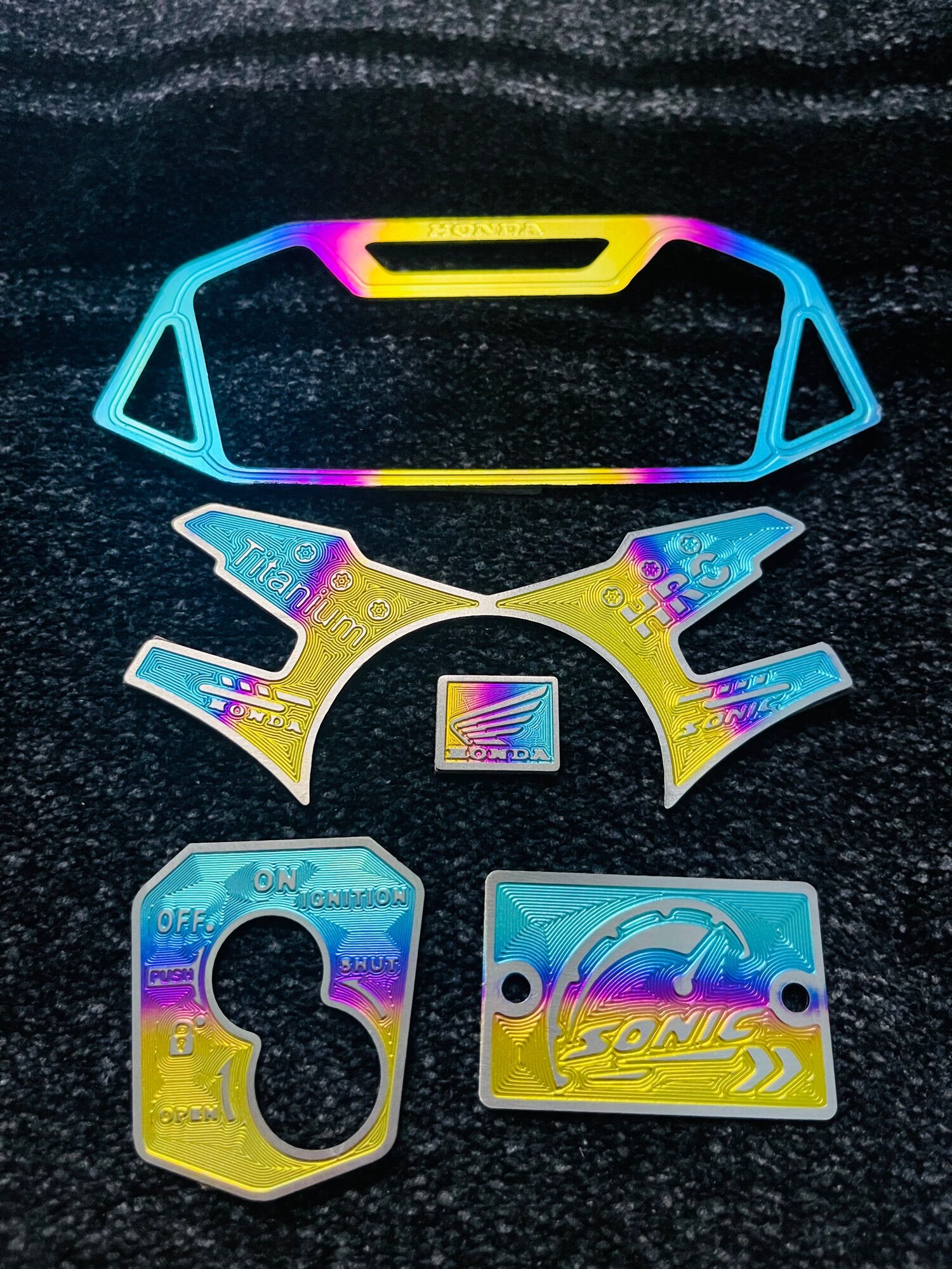 (TEM XỊN )COMBO 5 TEM TITAN CHÍNH HÃNG DÁN GIDONG SONIC CỰC ĐẸP