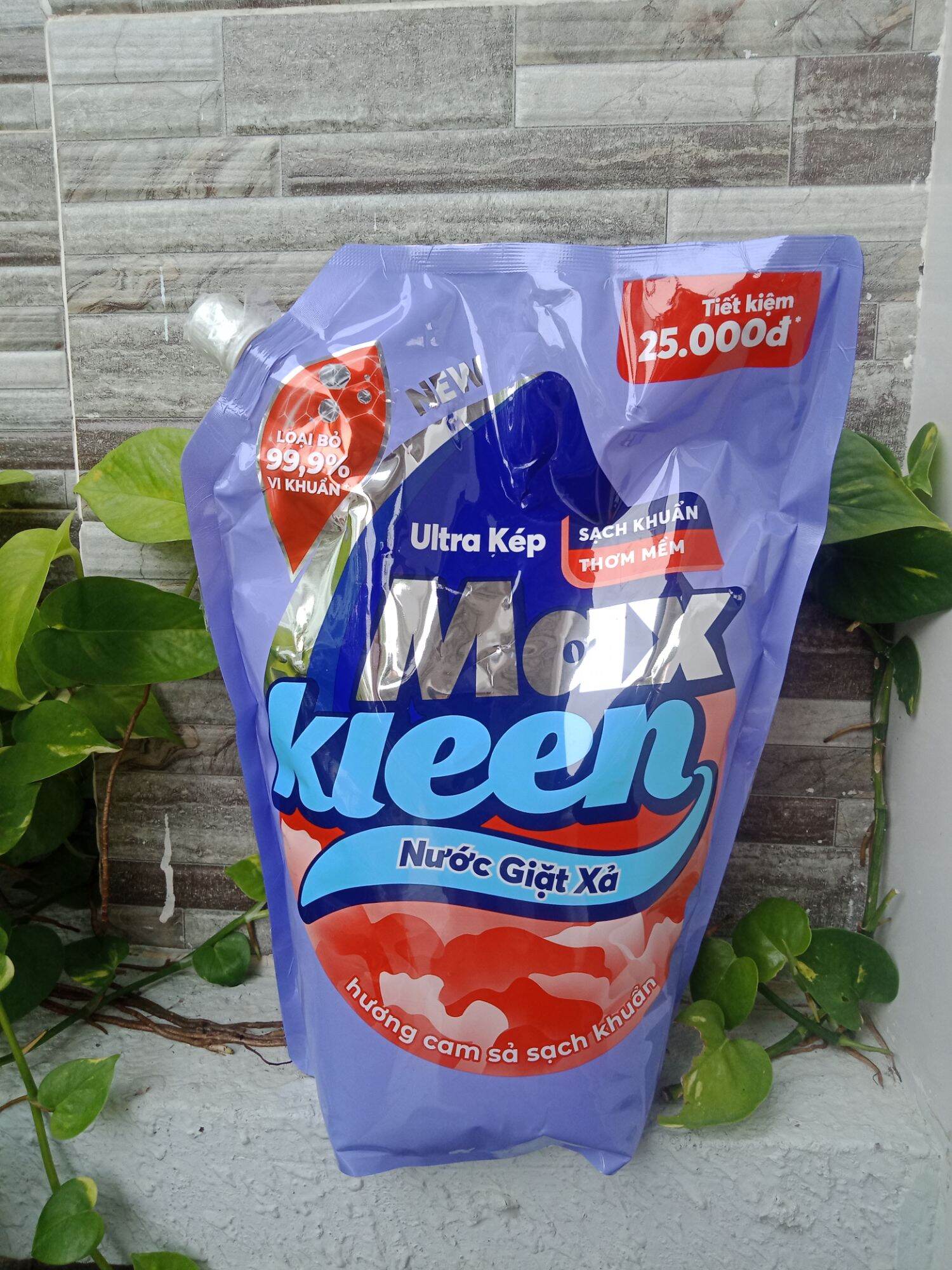 Nước giặt xả Maxkleen hương cam sả
