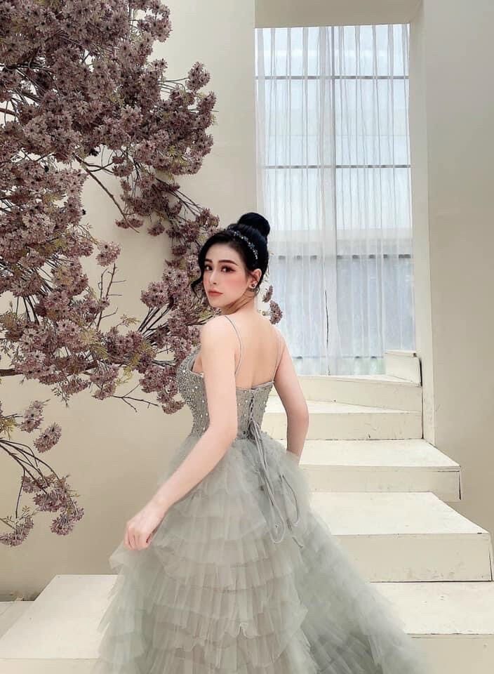 ĐẦM MAXI TẦNG KẾT CHUỖI TAY