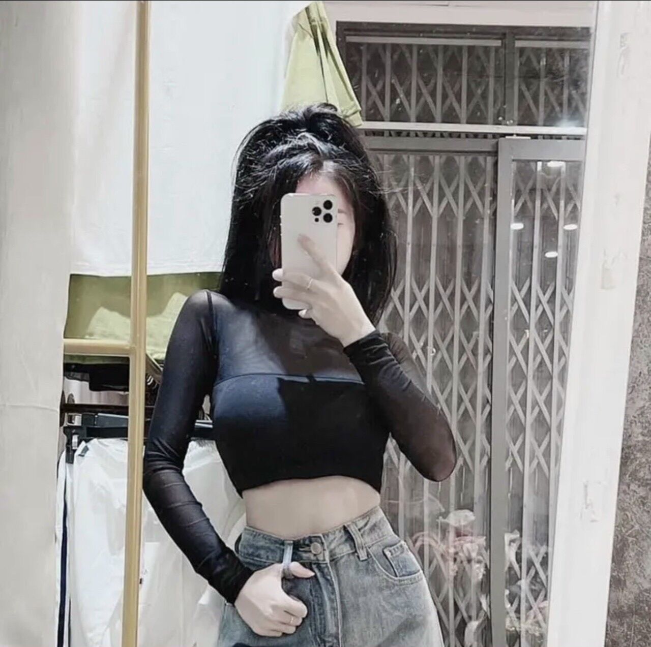 ÁO CROPTOP PHỐI LƯỚI CƯC MLEM MLEM AL123