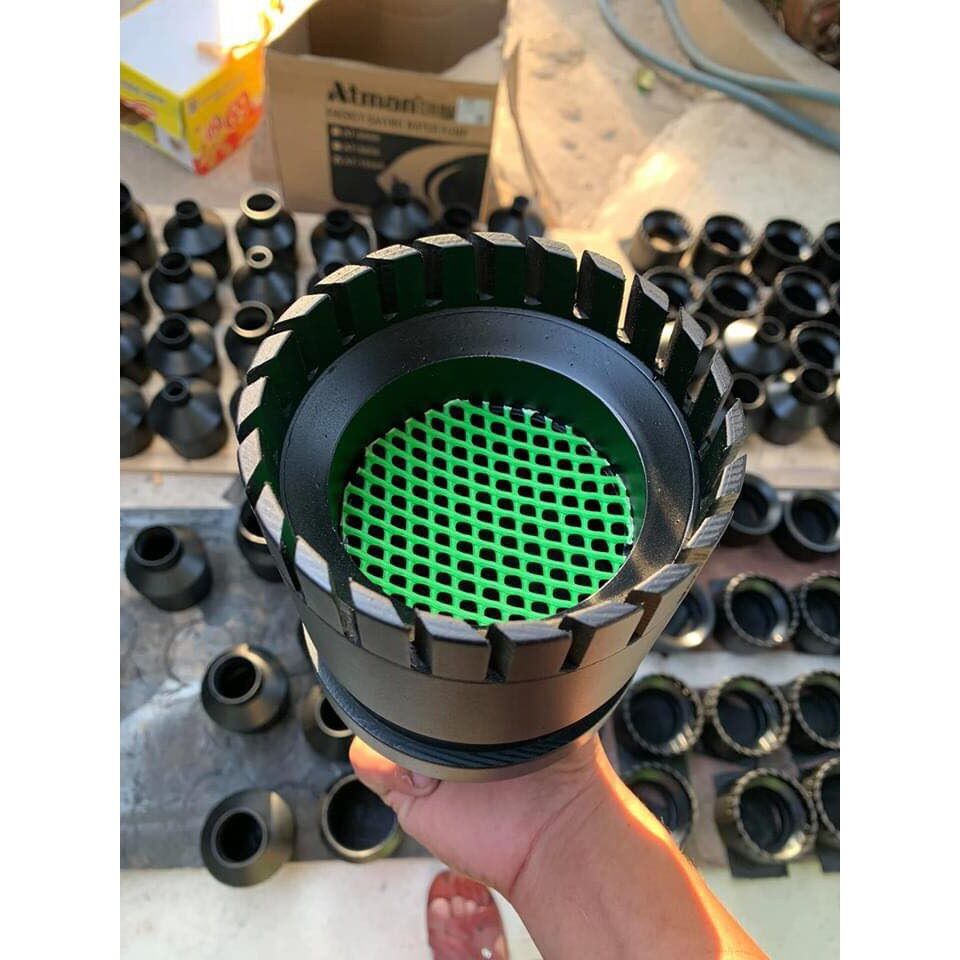 Hút mặt hồ cá