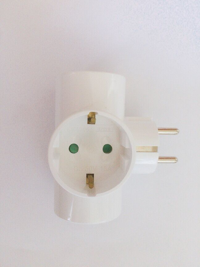 Ổ cắm điện Hàn quốc Dosel 3 chui điện áp 250V~
