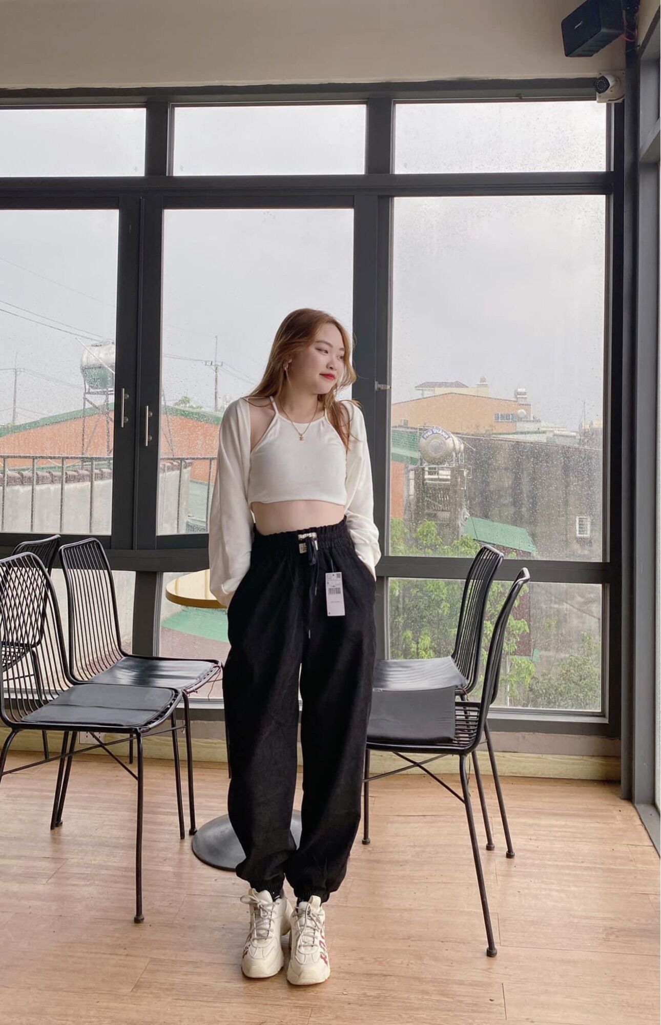 Set Bộ 3 Món Quần Jogger Trơn + Áo Khoác + Yếm