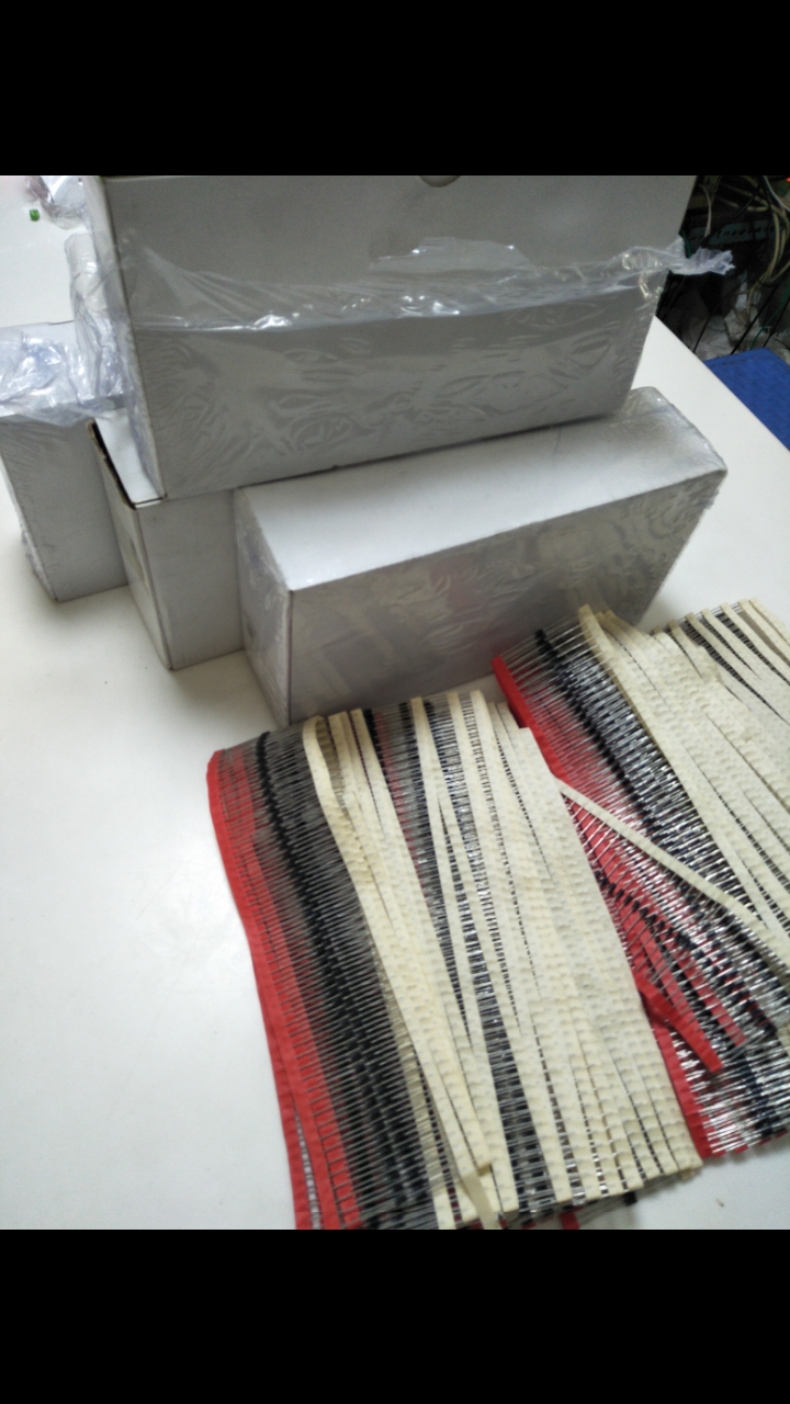100 con Đi ốt 4007