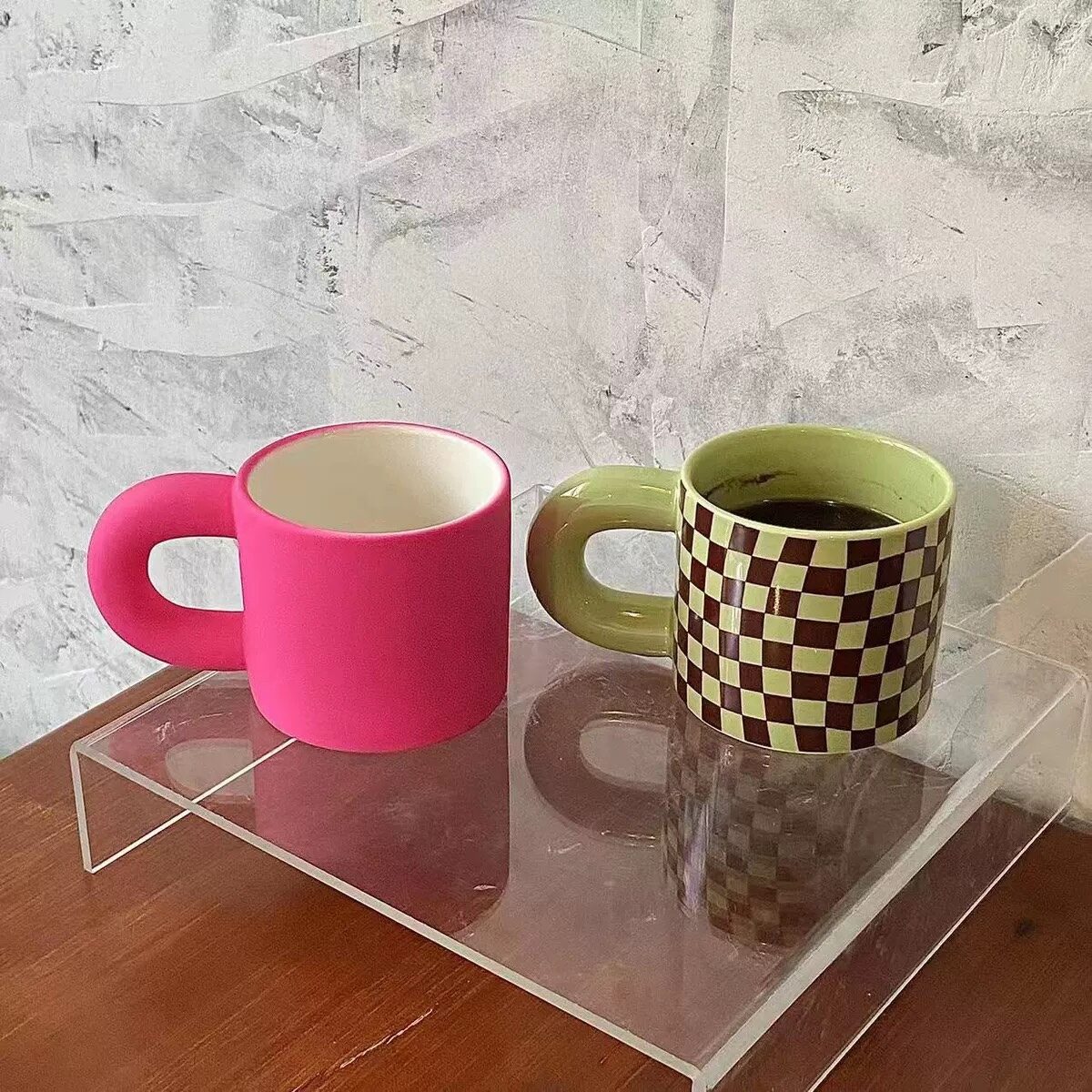 Cốc mug màu đỏ hồng cùng kiểu gốm sứ phong cách instagram cốc mũm mĩm bắc âu nữ sinh cốc đơn mũm mĩm ô cờ cốc cà phê