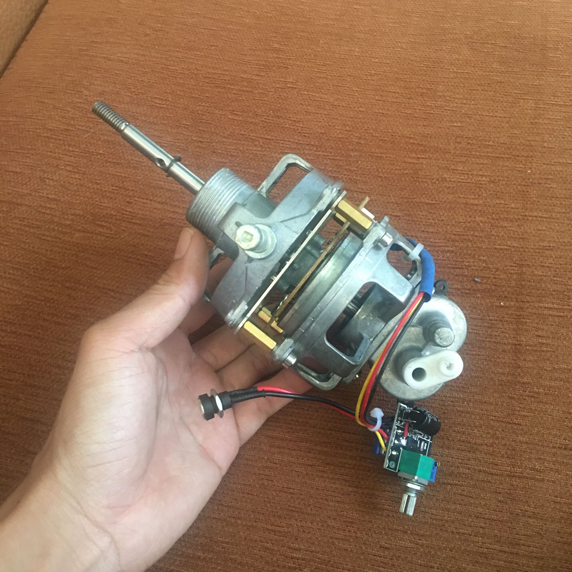 Đầu quạt không chổi than BLDC brushless biến tần inverter 18-24V Minebea Panasonic chế quạt gió DIY tiết kiệm điện