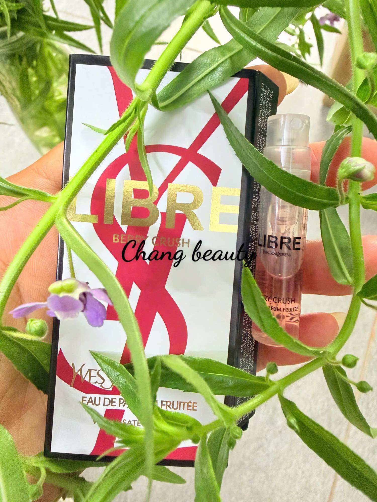 Yves Saint Laurent Libre Eau de Parfum Chai Chanh Hương Quả