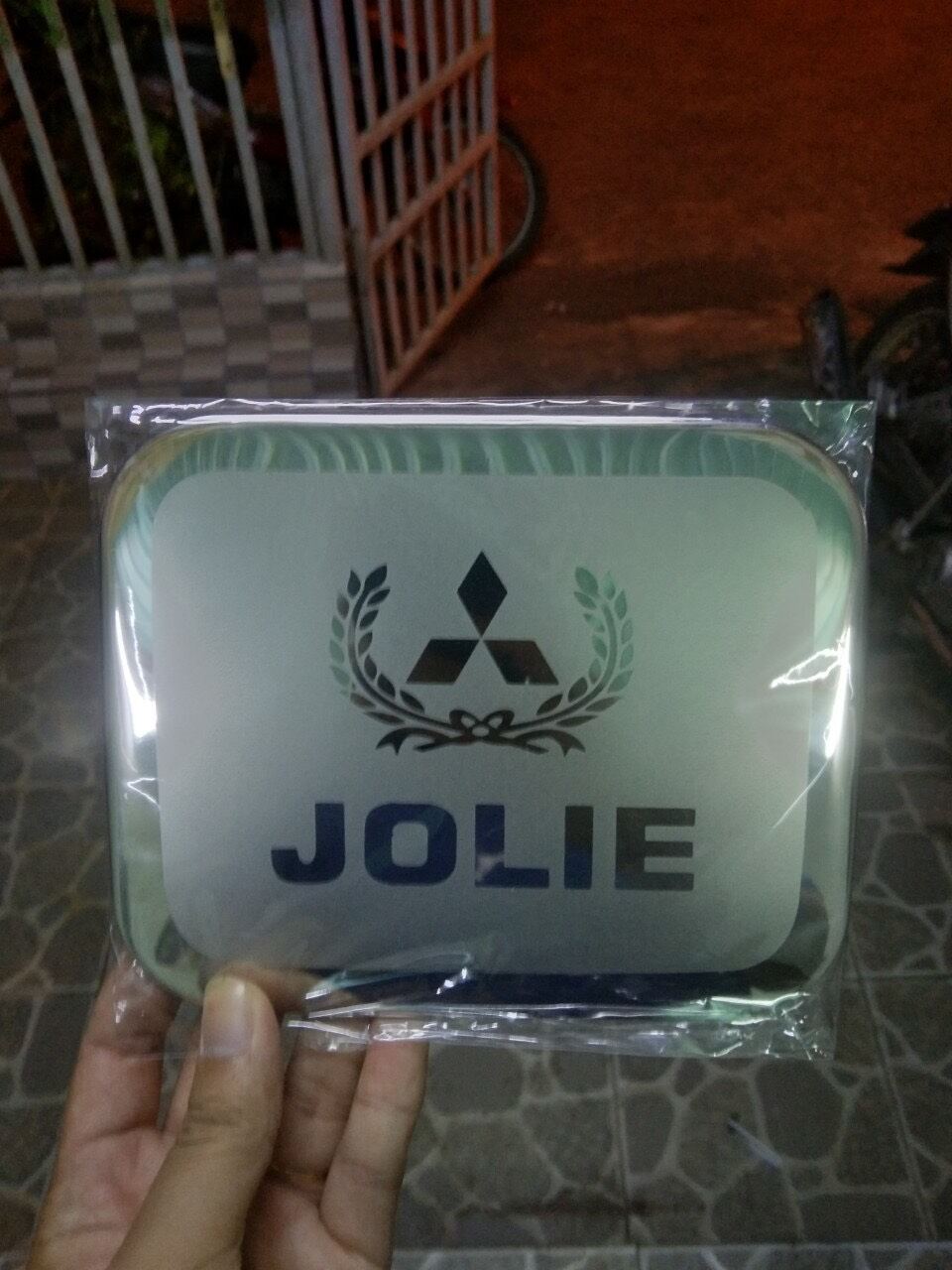 Ốp nắp bình xăng xi mạ crôm mitsubishi jolie