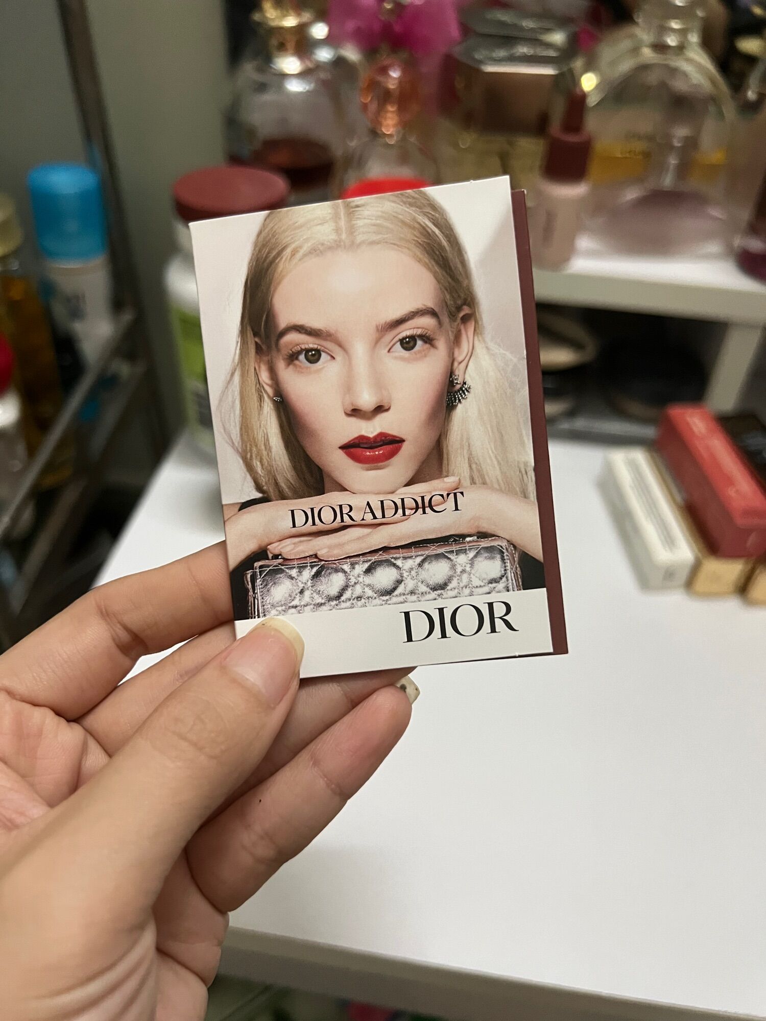 simple son dior addict màu 716 nâu tây