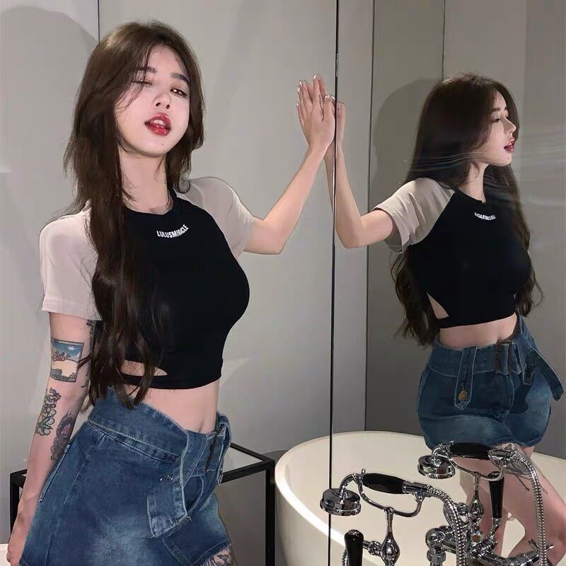 Áo croptop 2 màu khoe eo cực đỉnh LULU