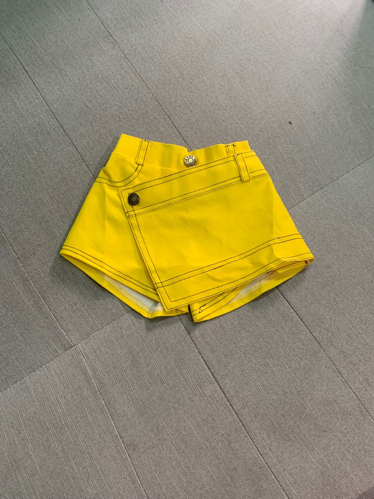 Quần đùi kaki giả váy cho bé