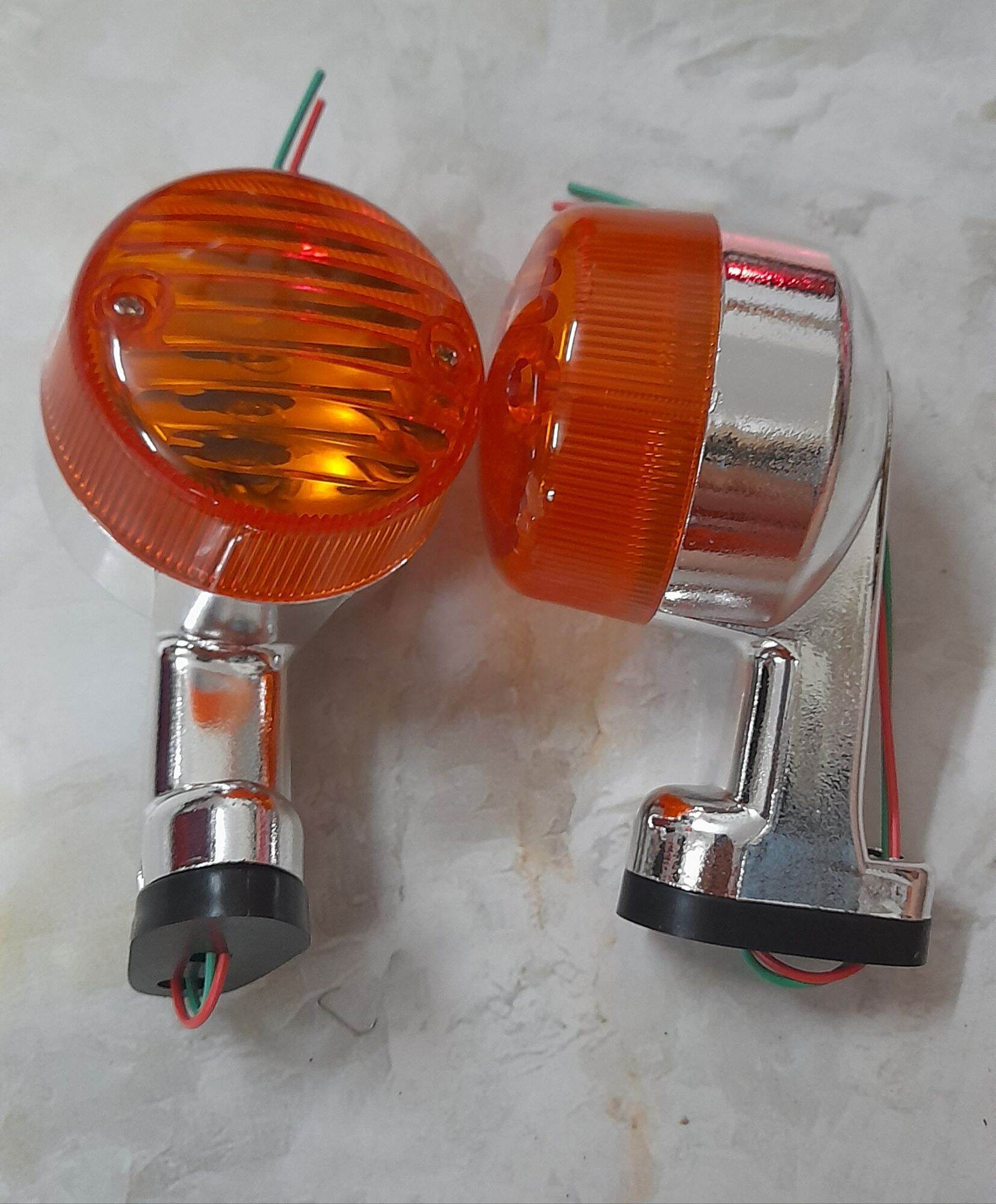 Cặp đèn xi nhan sau xe Cúp mới Dahlim ( 50 CC ).