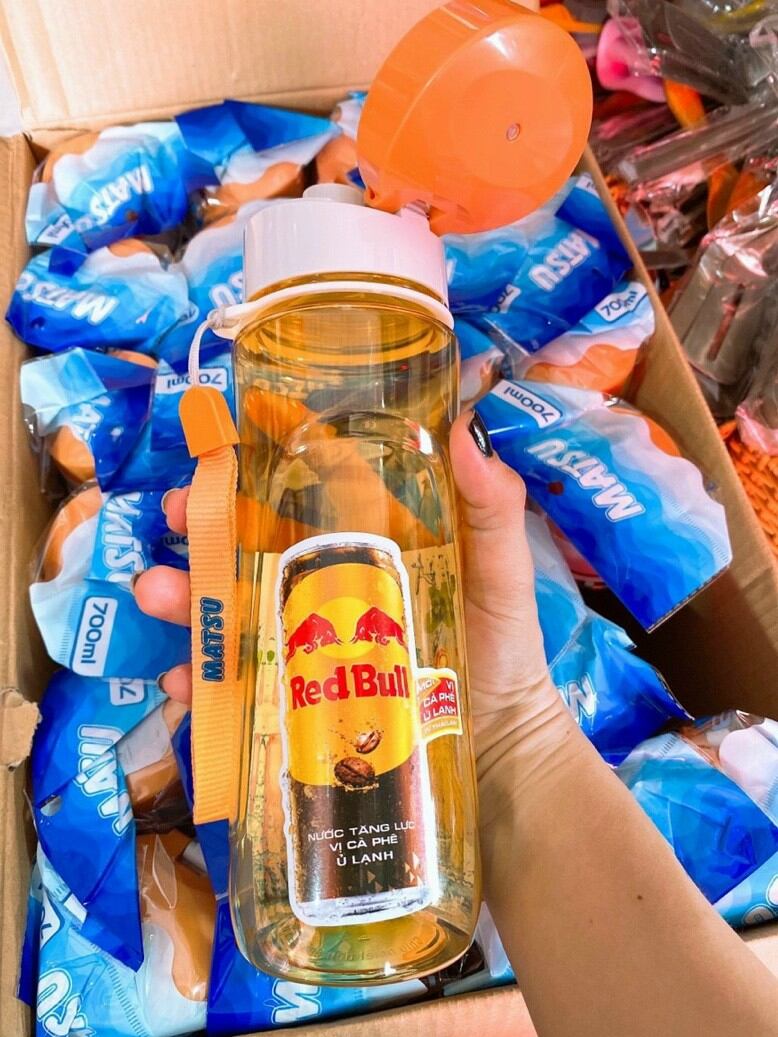 Bình nước Duy Tân 700ml có dây - hàng km red bull