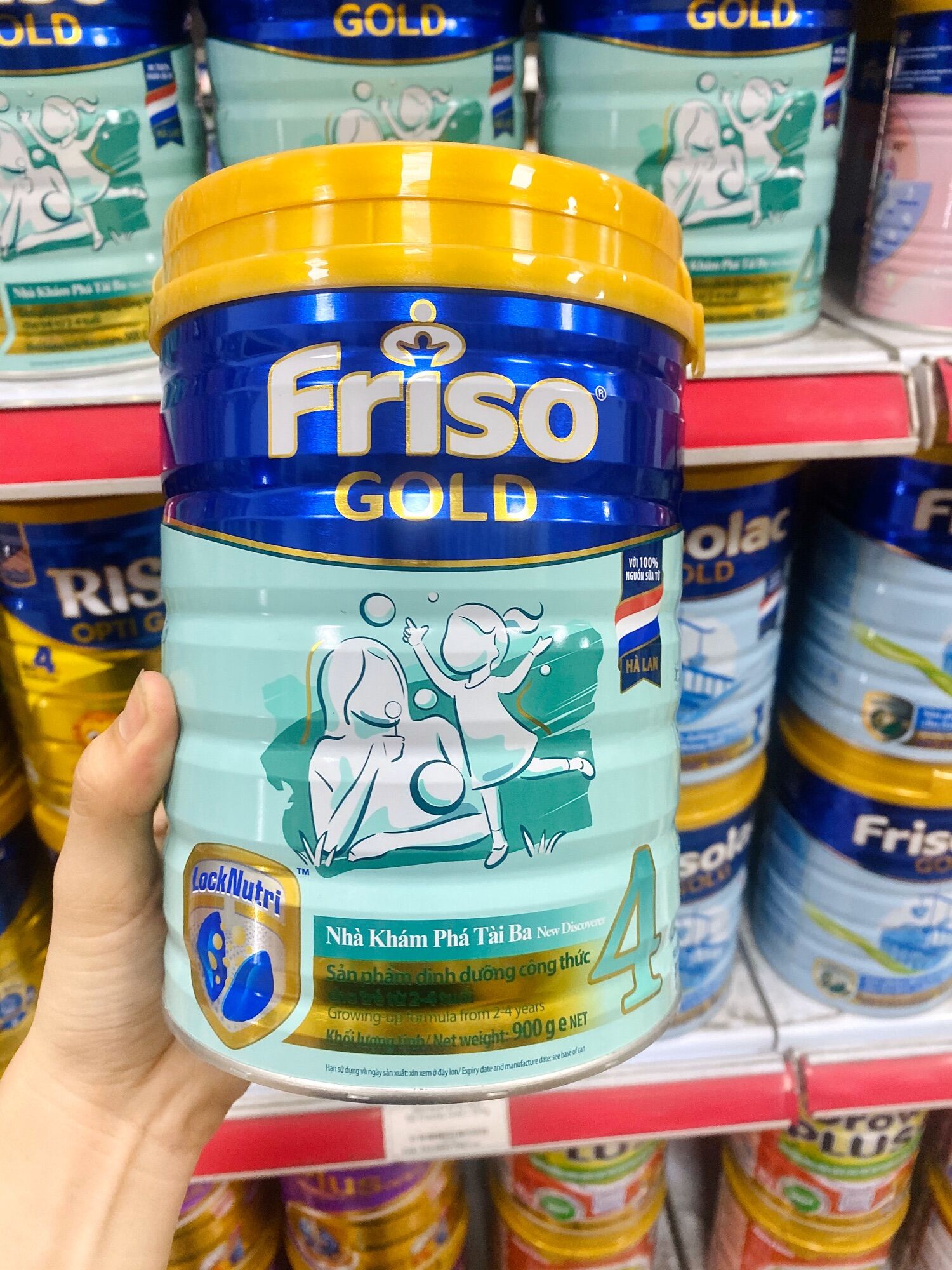 Sữa bột Friso Gold số 4 900g